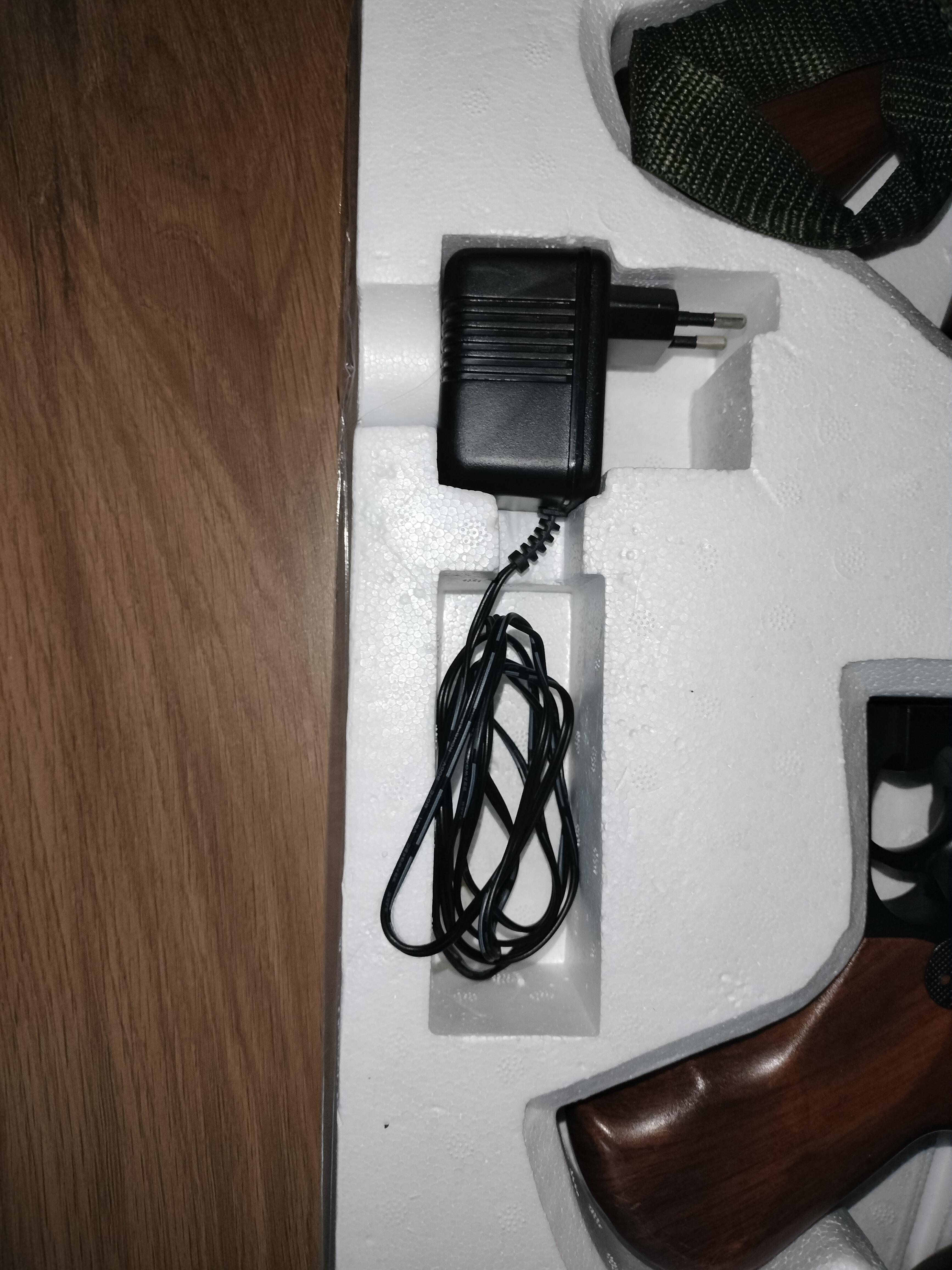 CM.051 (stockowa) + magazynek + akumulator i ładowarka. Cena do negocjacji