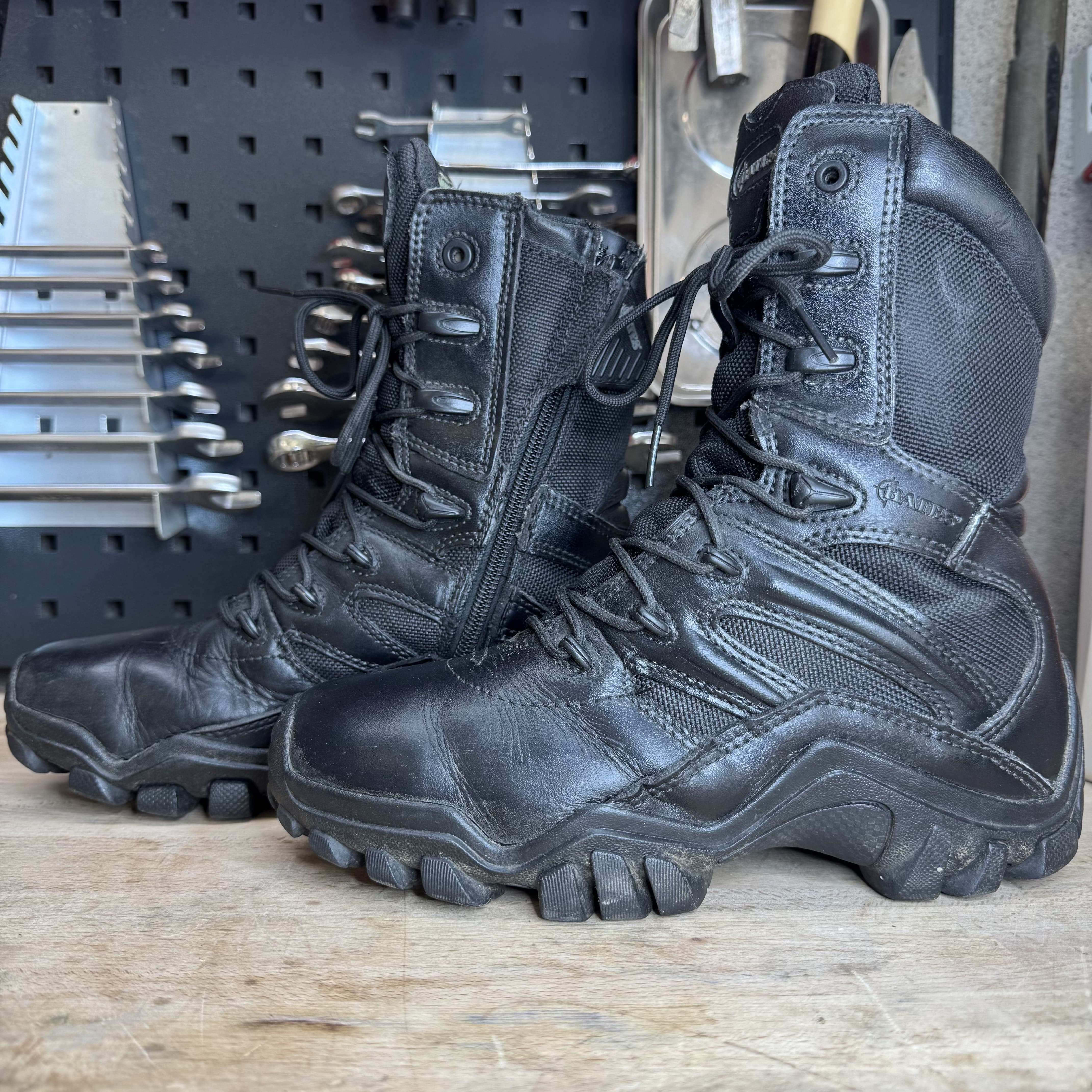Buty Bates Delta-8 roz. 37