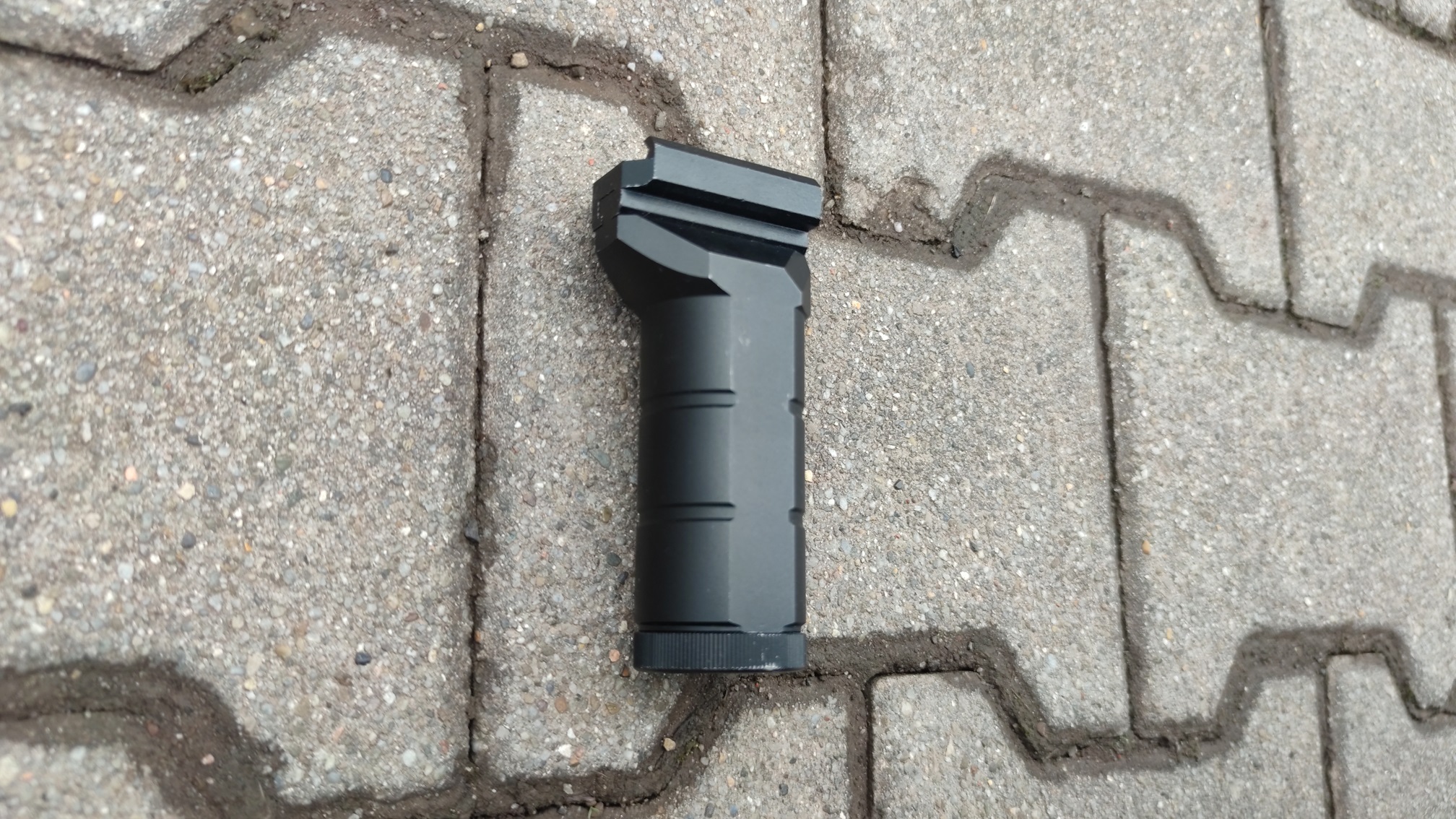 Oryginalny chwyt pionowy Zenitco RK-1