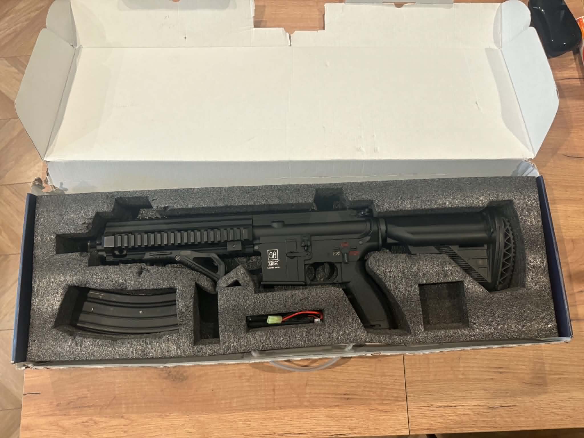 Replika karabinka SA-H02 ONE™ - czarna