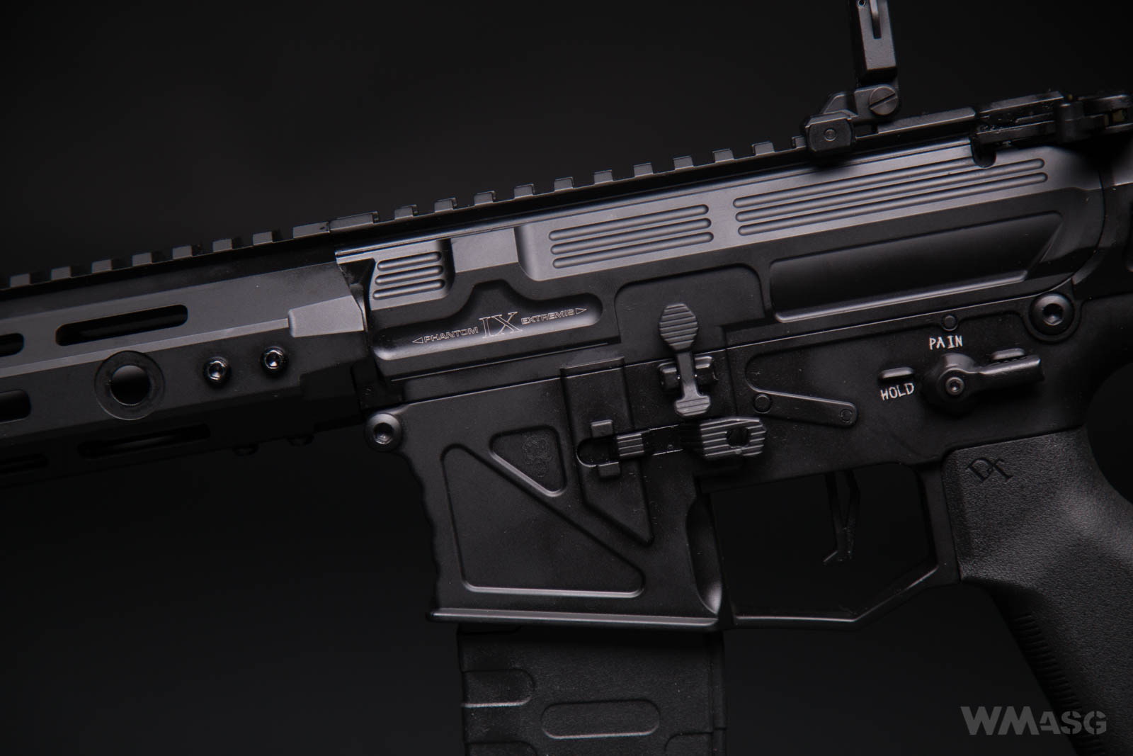 APS Phantom Extremis Mk9 eSilver Edge - wygląd