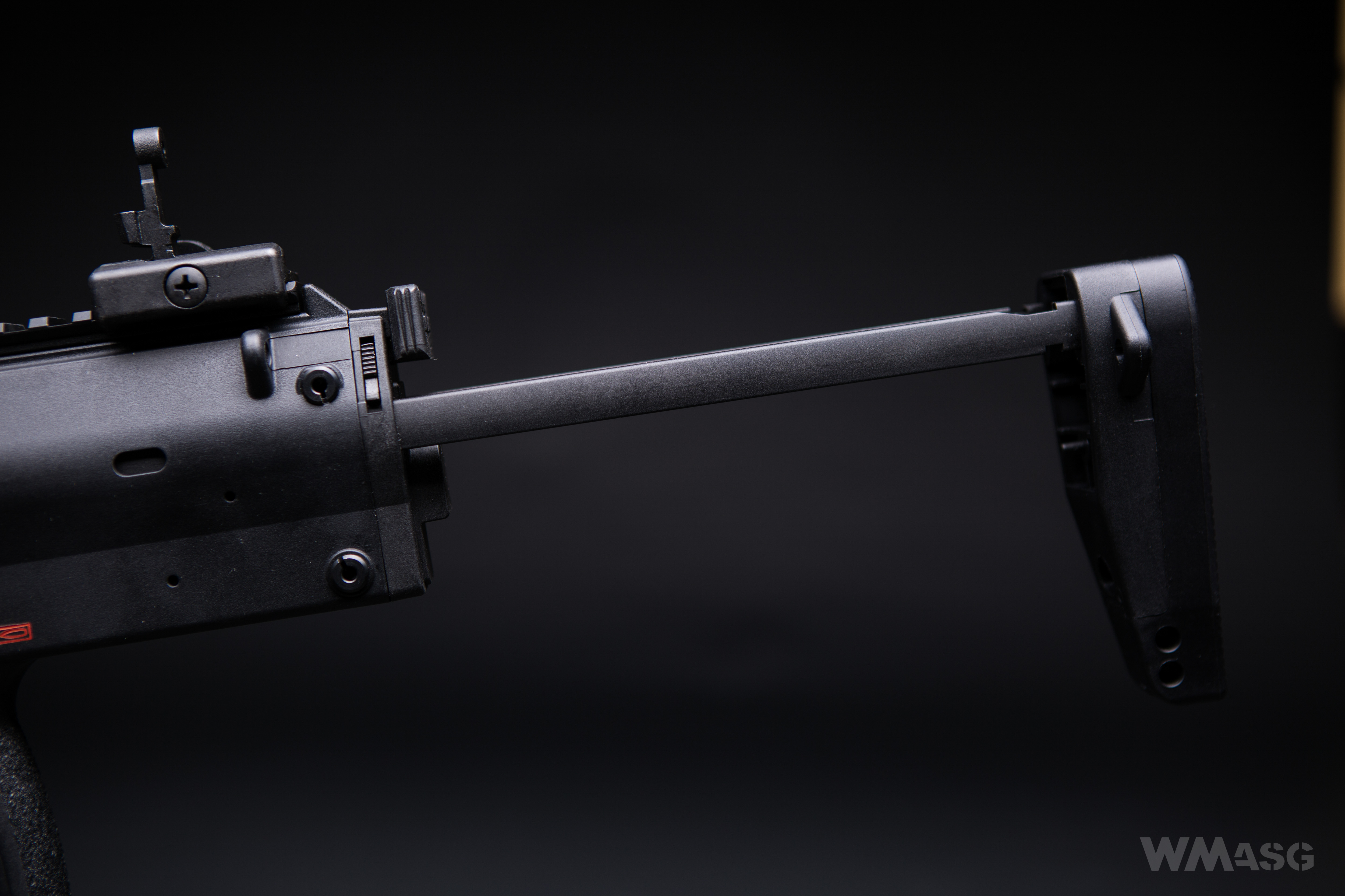 HK MP7A1 AEG - Umarex/VFC - z zewnątrz