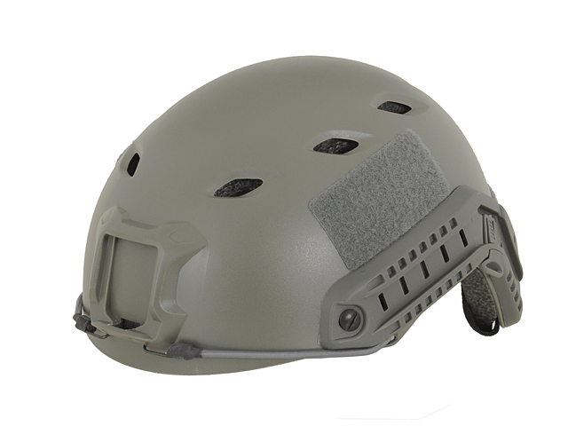Nowe kaski Emerson Gear