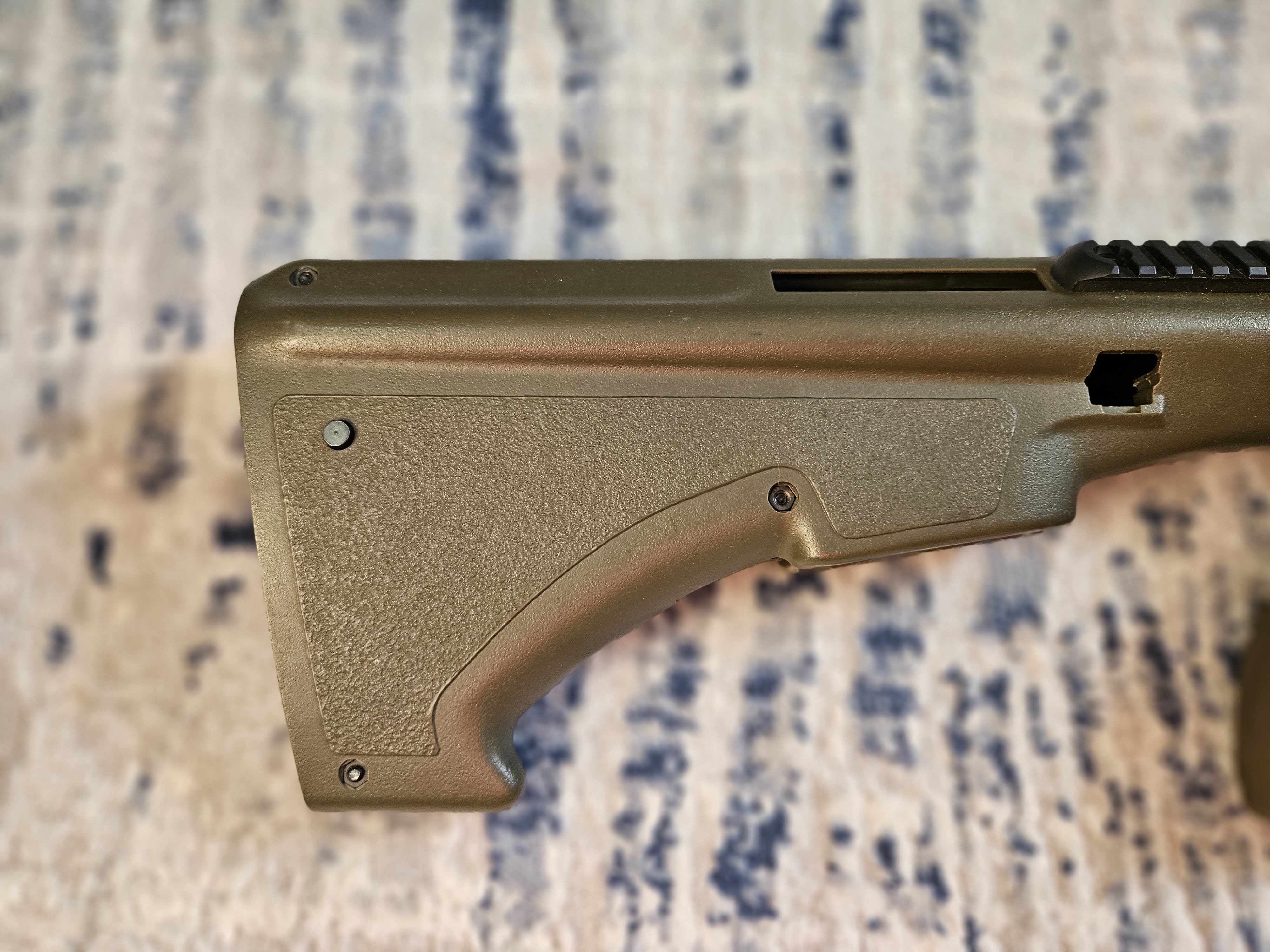 Korpus, body AUG GFC olive stan BDB