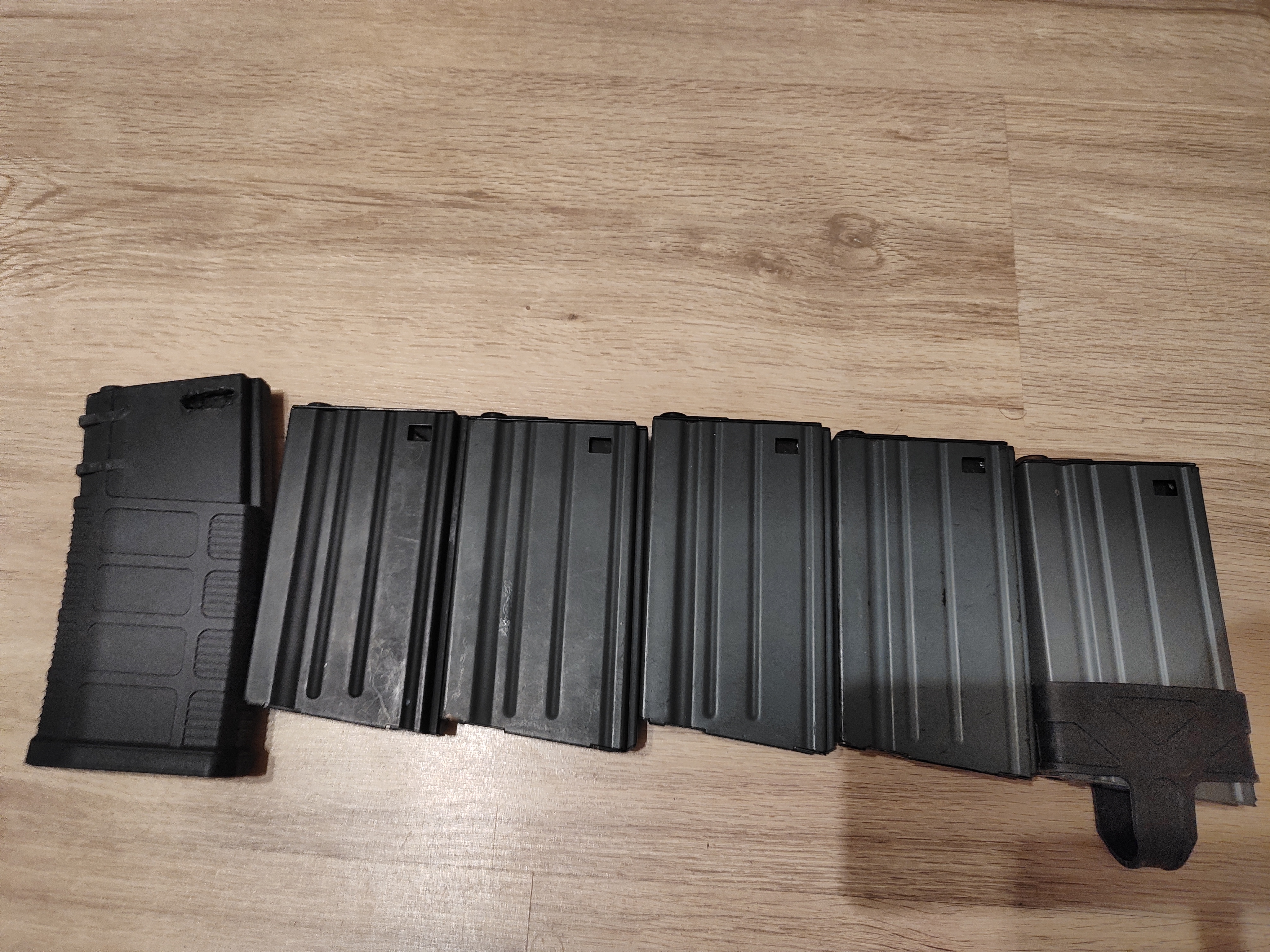 Magazynki mid cap sr25