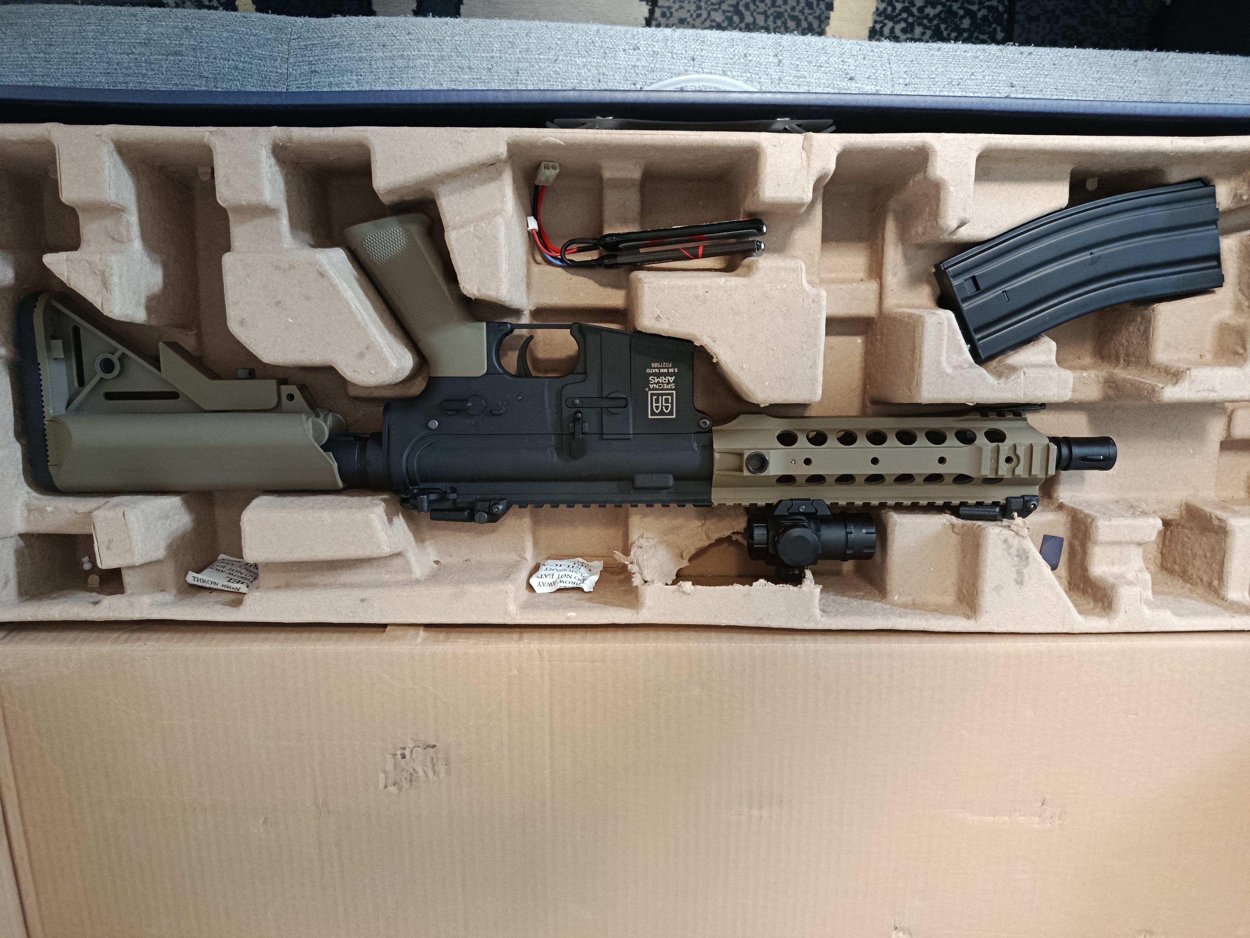 Karabinek szturmowy AEG Specna Arms SA-F01 Flex - half-tan