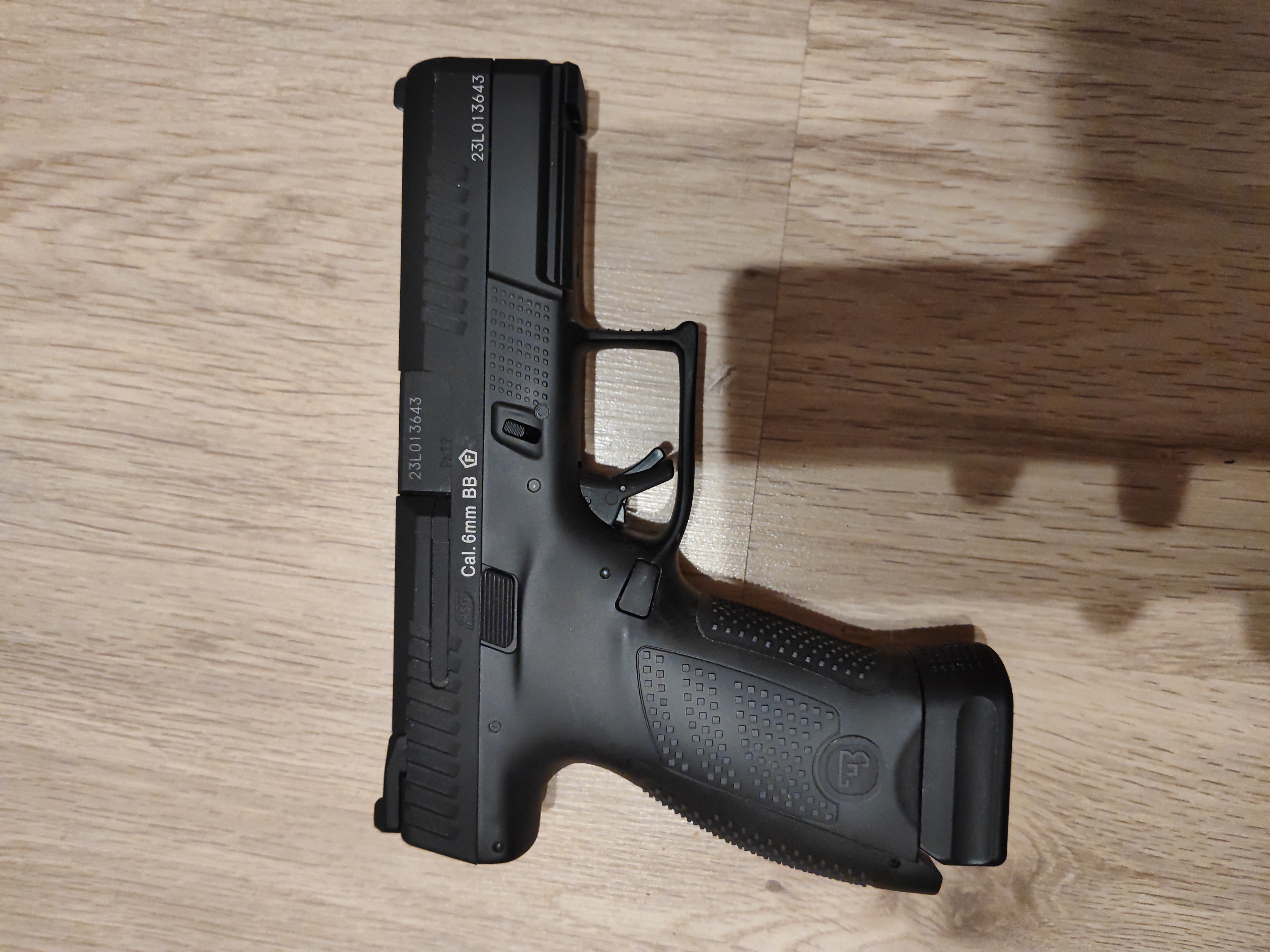 ASG P-10C GBB CO2