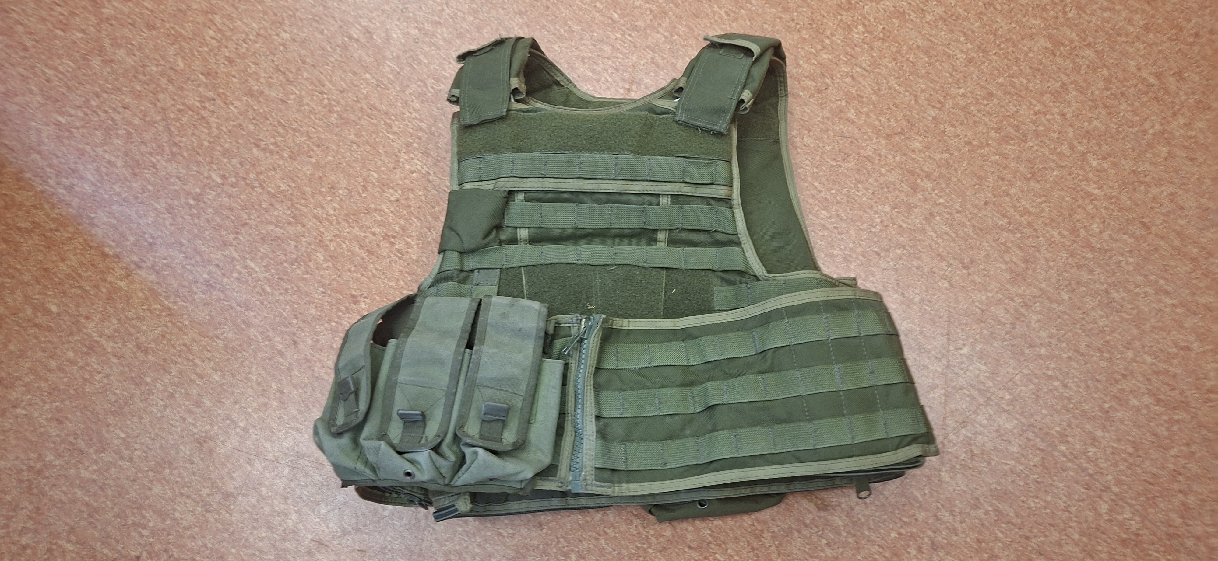 Kamizelka plate carrier Guarder cordura oliv