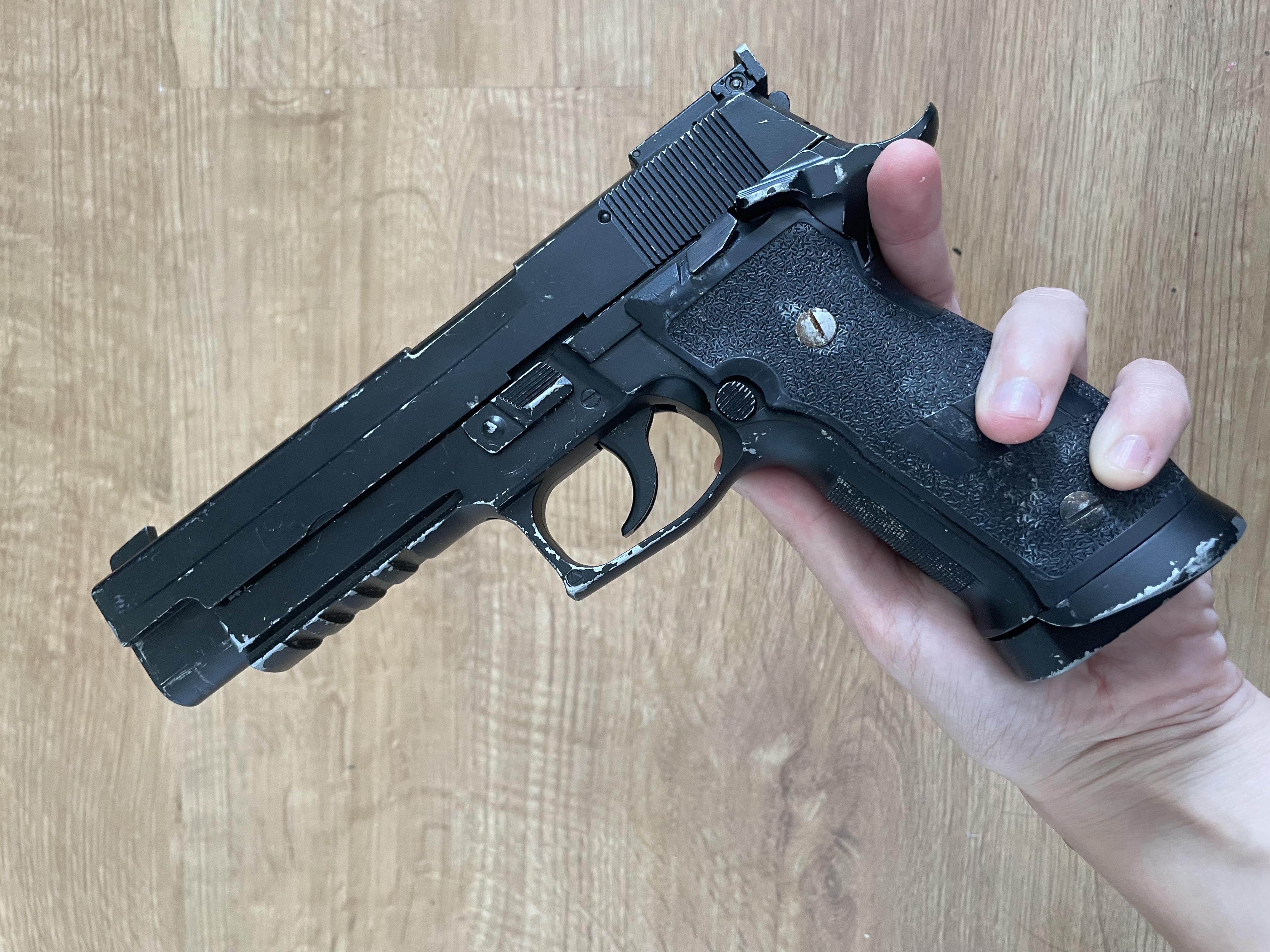 Pistolet ASG CO2 KJW KP-01 (Sig Sauer P226) Full Metal + Magazynek⁠ / nietestowany/ stan nieznany