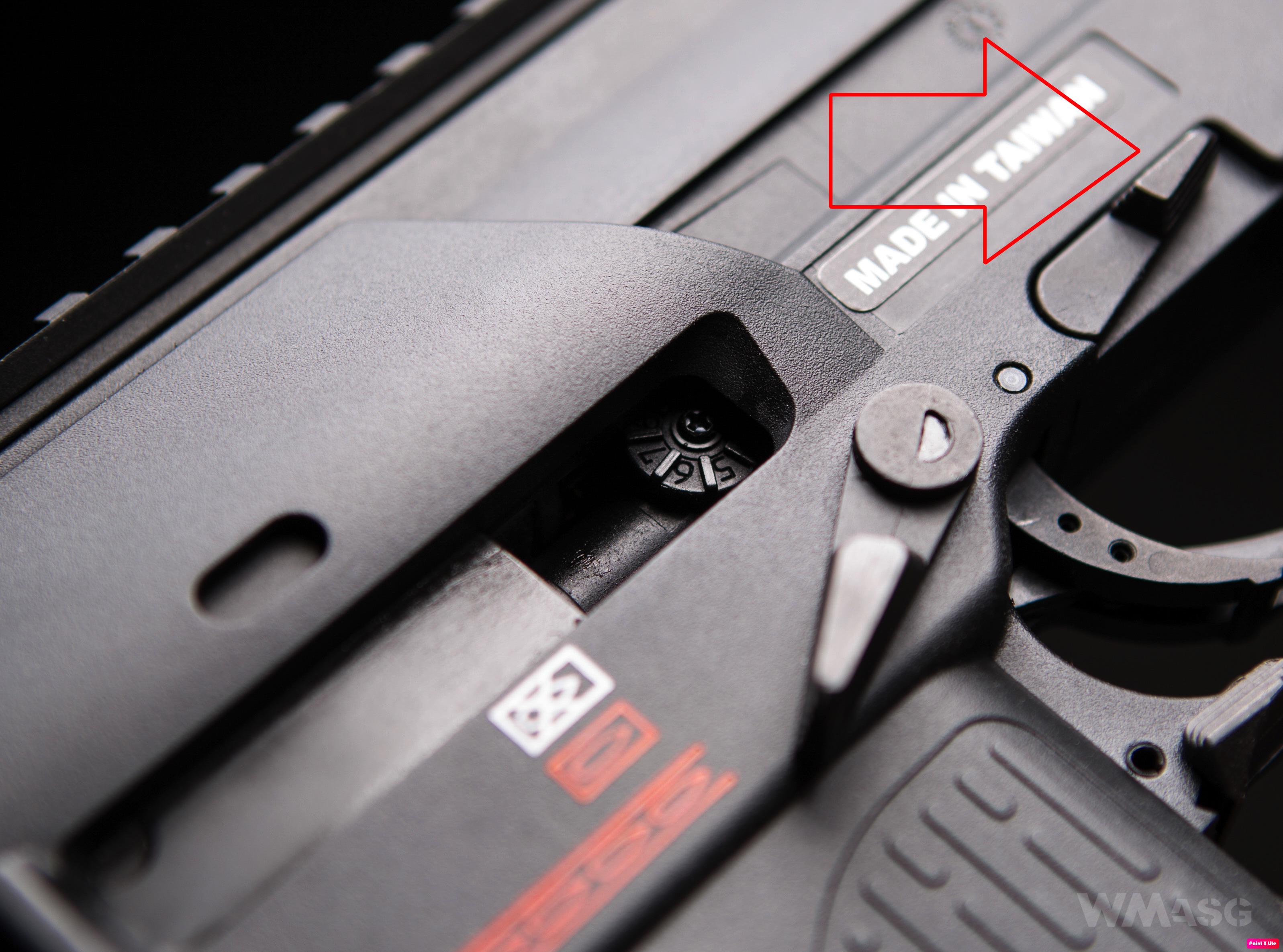 HK MP7A1 AEG - Umarex/VFC - z zewnątrz