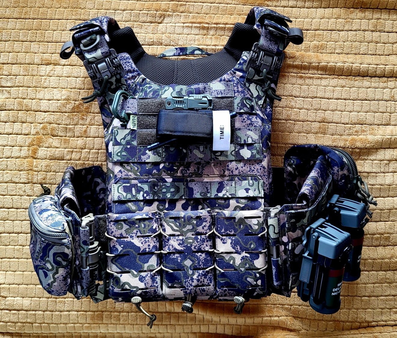 !LICYTACJA BEZ CENY MINIMALNEJ! KAMIZELKA TAKTYCZNA MAPA, ŁADOWNICE MAGAZYNKI, RADIO, CARGO (MASKPOL)