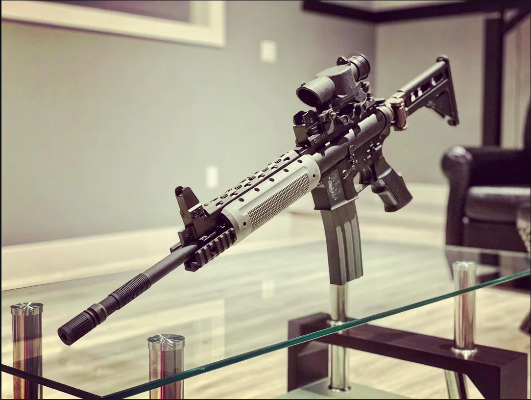 [KUPIĘ] Replikę LR-300 od G&G wypust Evolution Airsoft