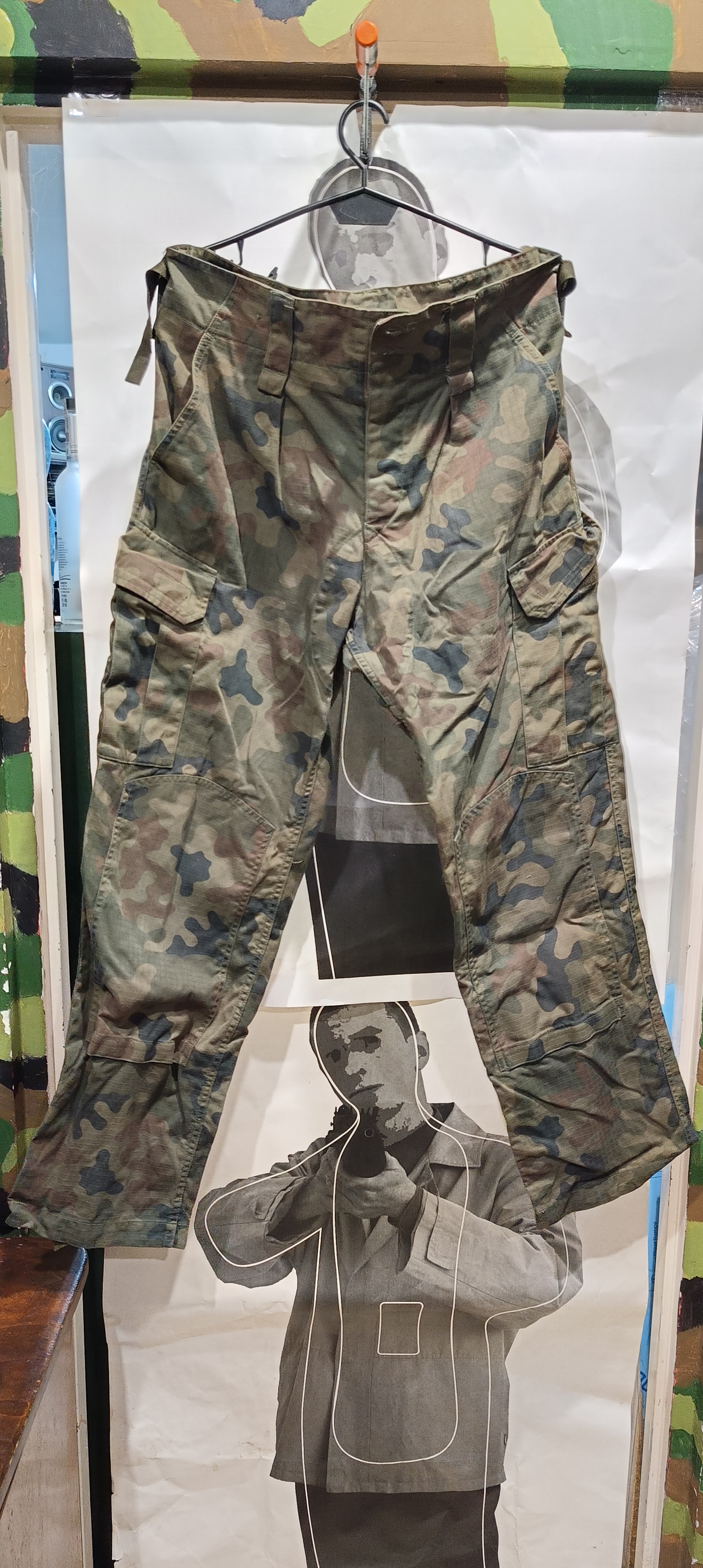 Spodnie mundurowe wz2010 123UP w rozmiarze M/R.