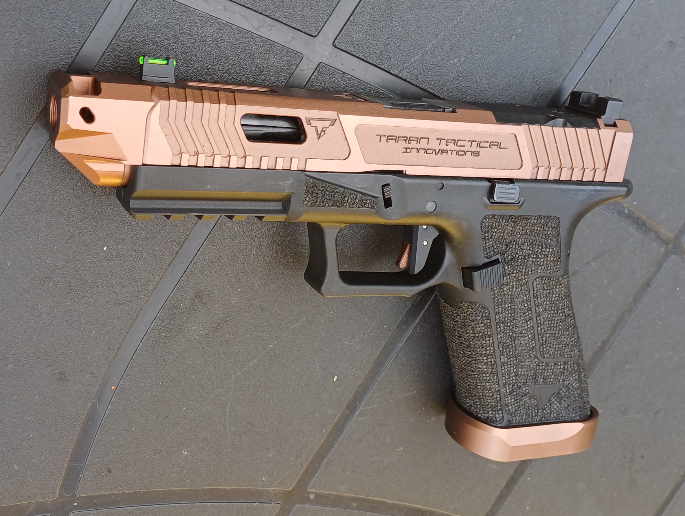 TTI Combat Master Glock 17 BALLERINA - EMG / ARMY ARMAMENT