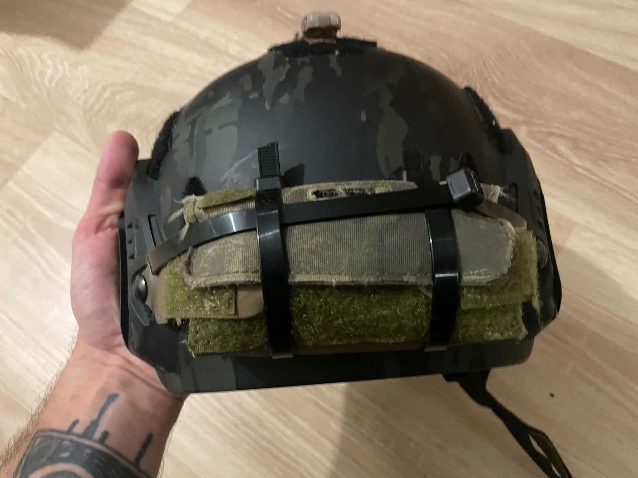 Hełm fma heavy mcb L/xl (60cm) + dodatki