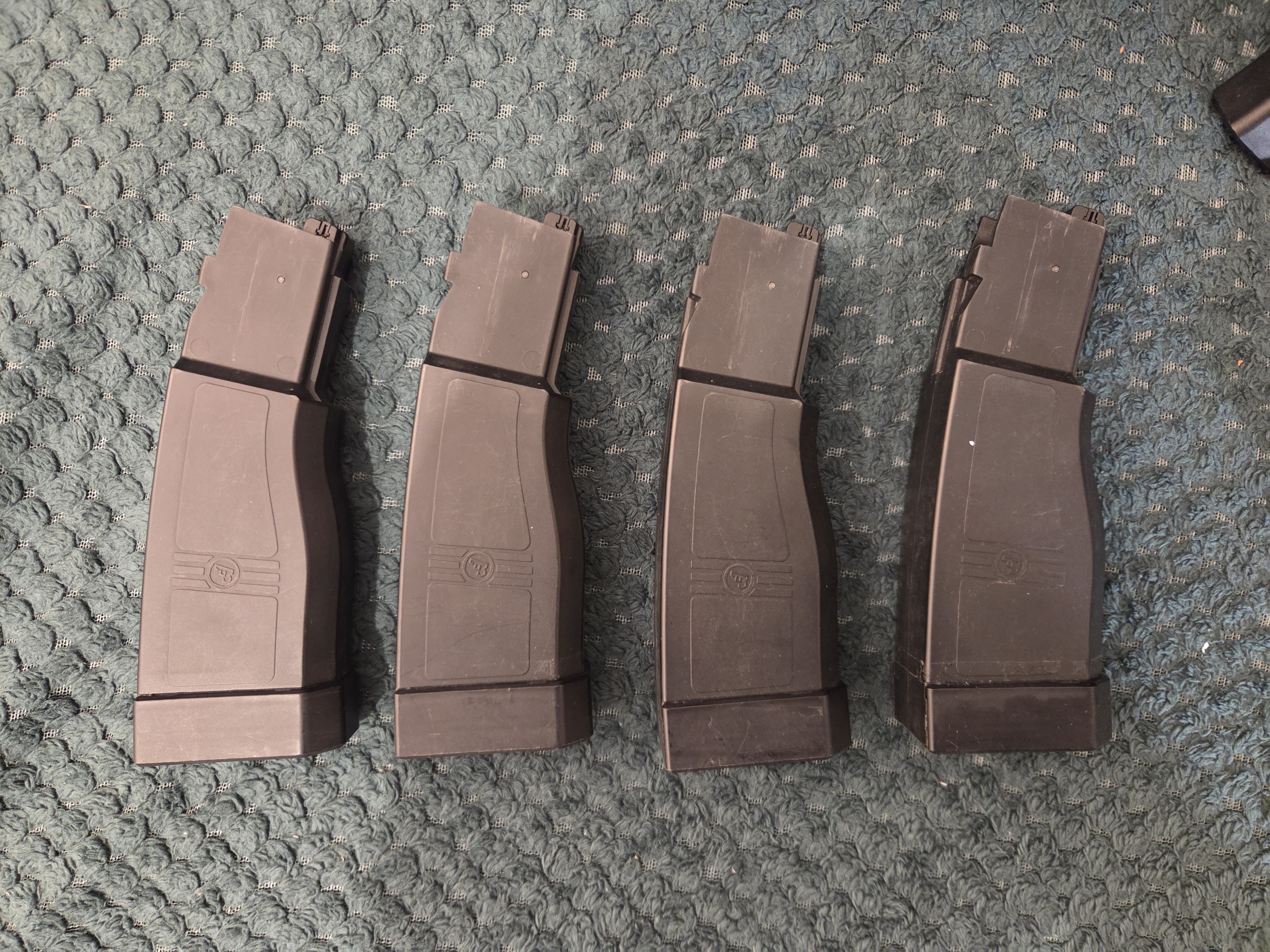 Magazynek Hi-ca do CZ Scorpion Evo 3-A1 Pojemność 375 kulek. 4 sztuki