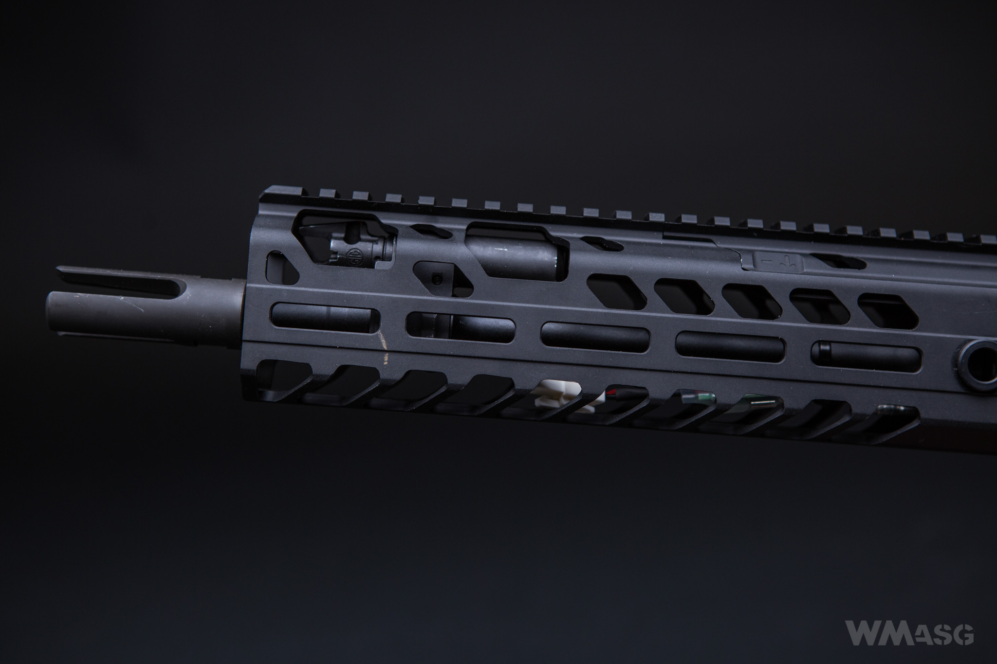 Sig ProForce MCX Virtus z zewnątrz