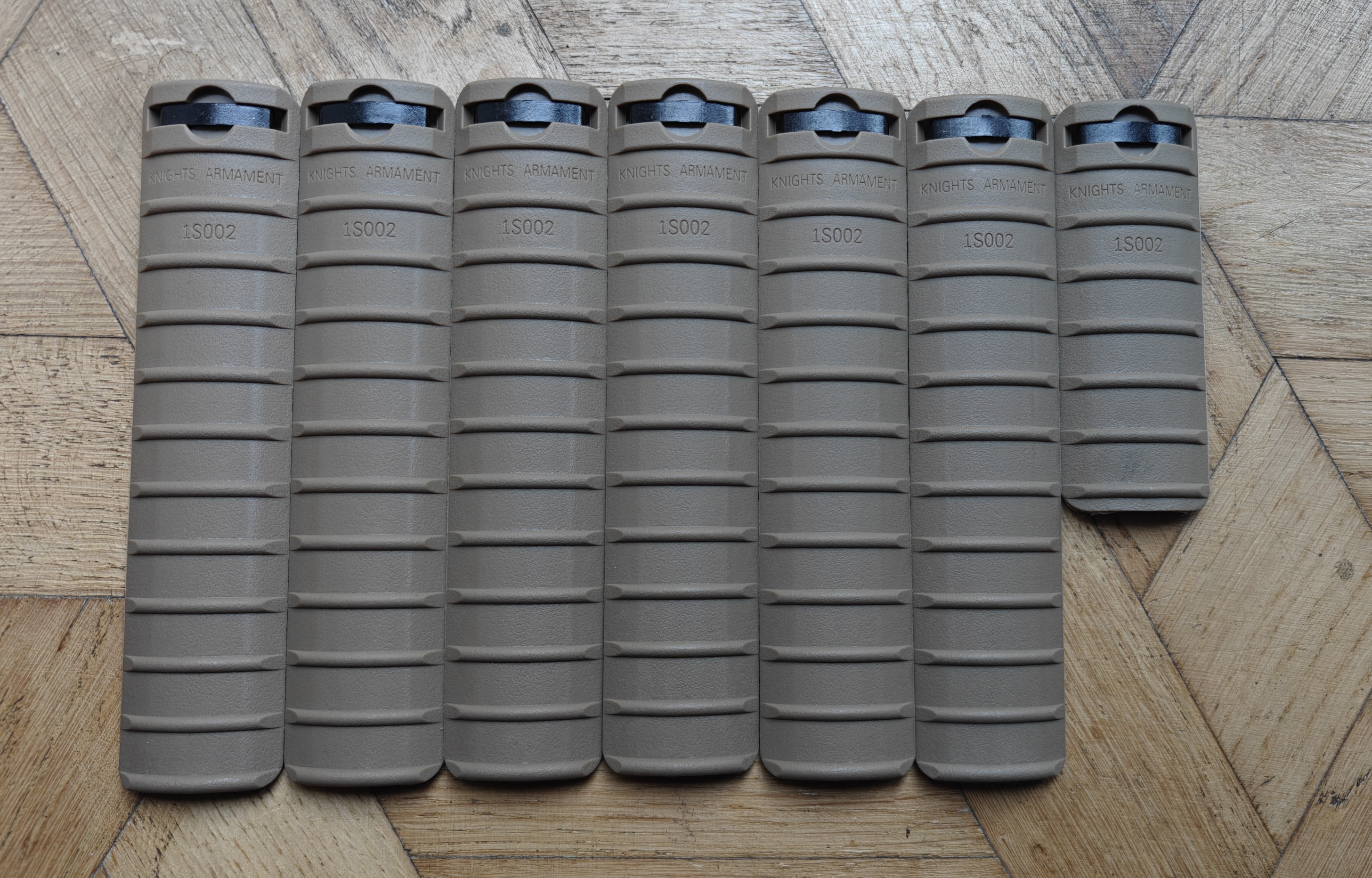 Okładziny RIS TAN KAC Knight's Armament