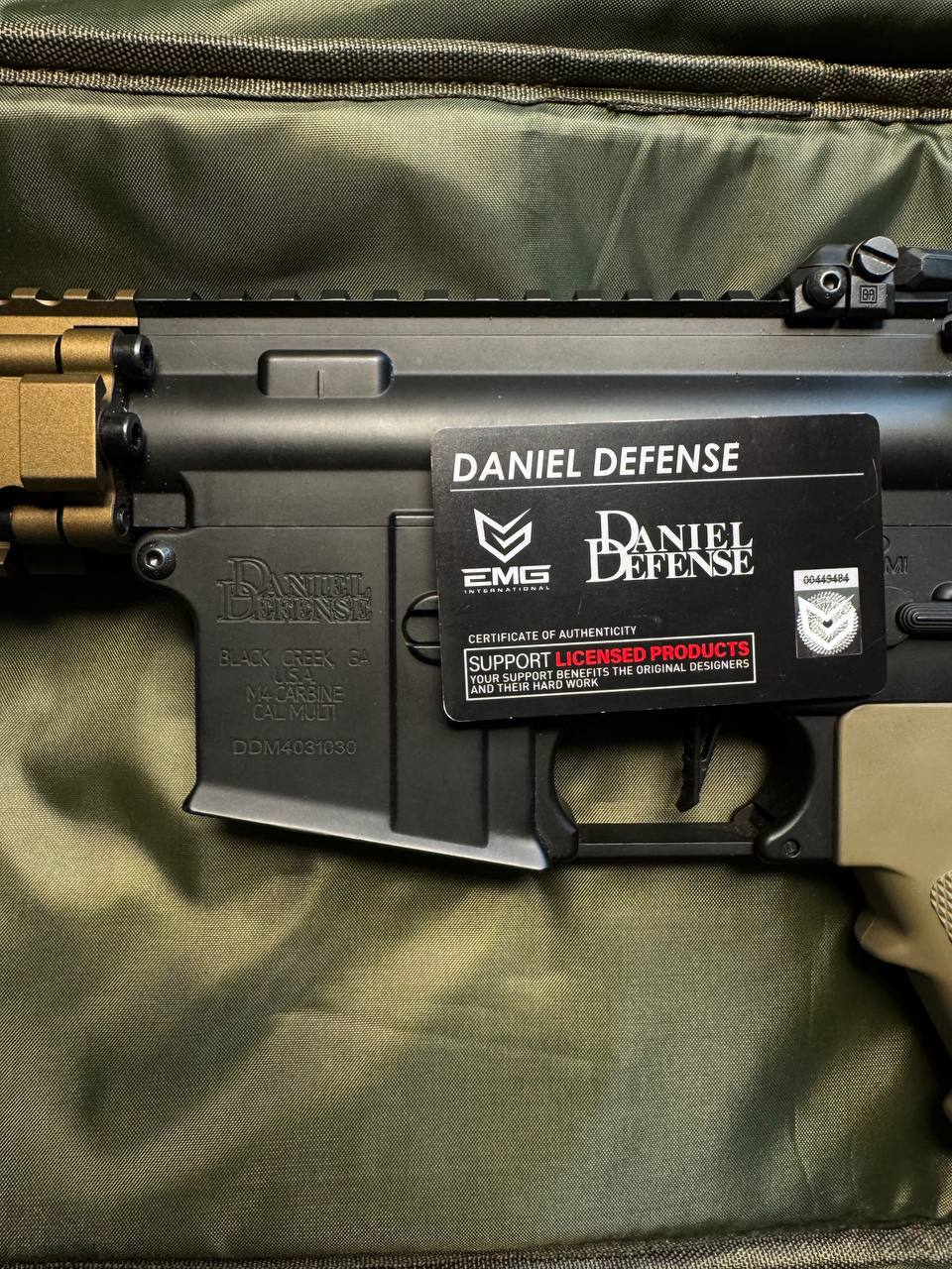 Replika ASG Specna Arms Daniel Defense® M4A1 SA-E26 EDGE™ HAL ETU™