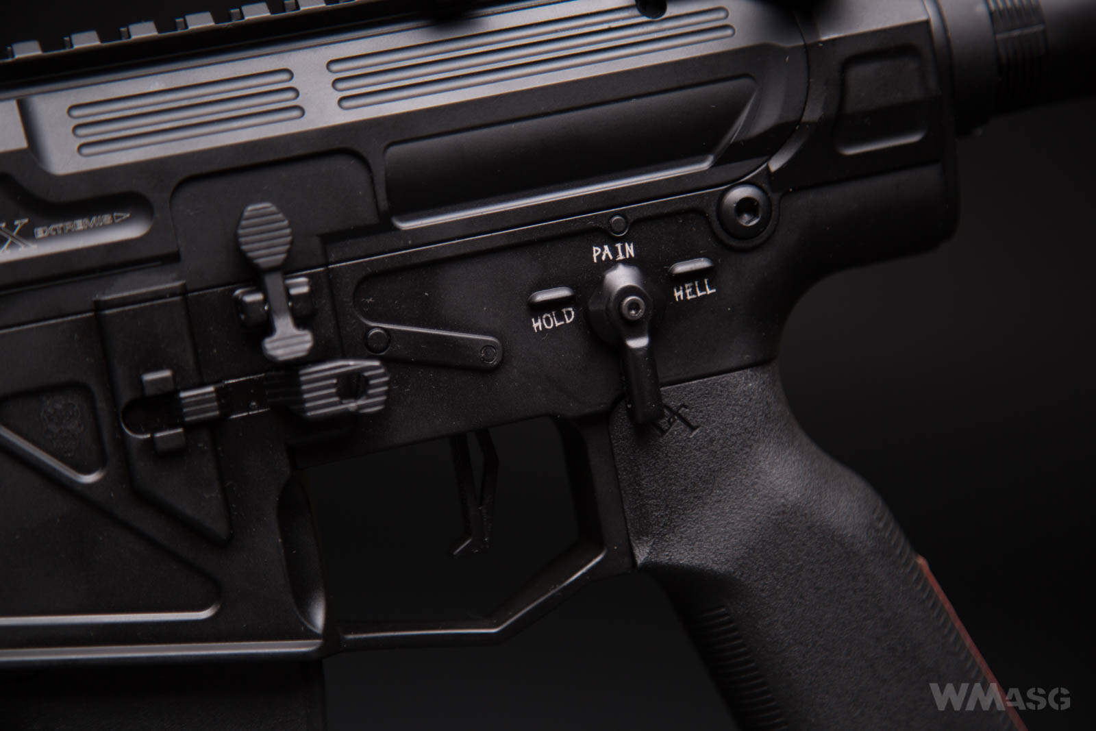 APS Phantom Extremis Mk9 eSilver Edge - wygląd