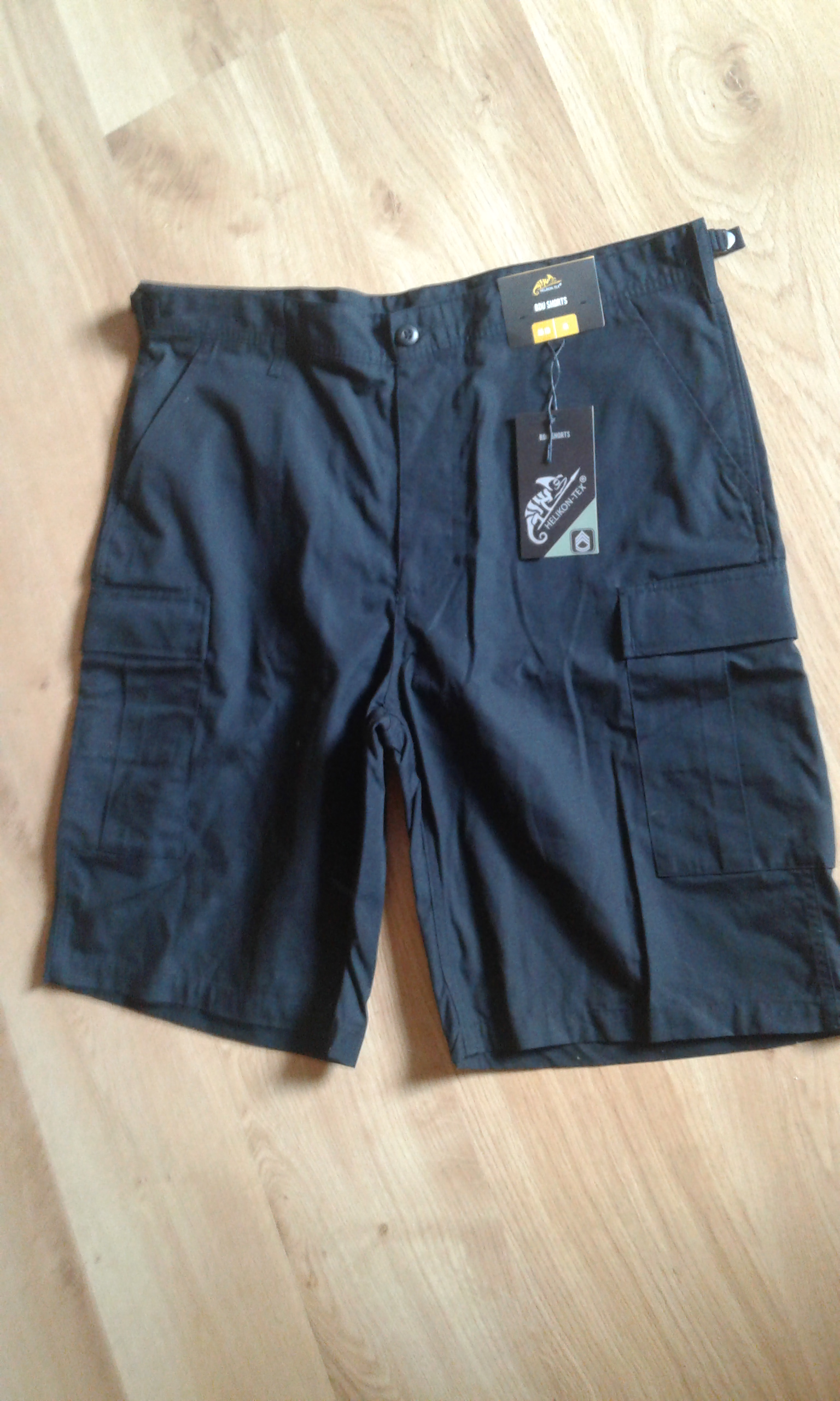 Krótkie spodenki, szorty Helikon, rozm. XL, NOWE