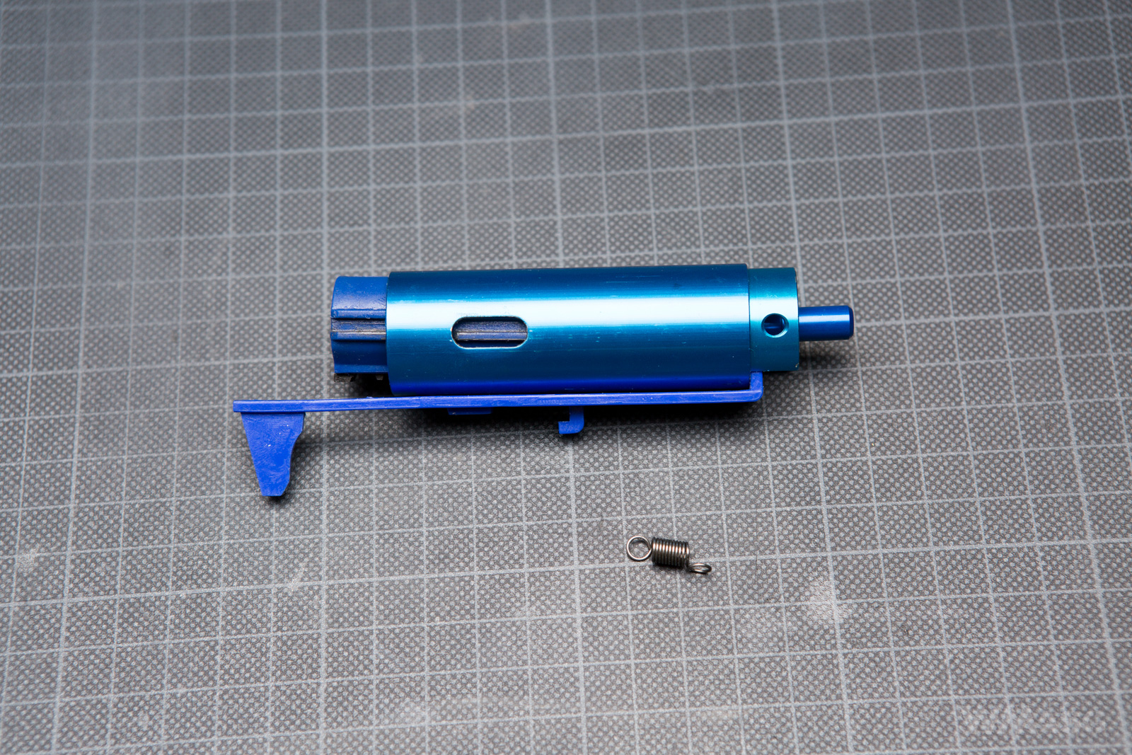 Specna Arms SA-E12 PDW - wewnątrz