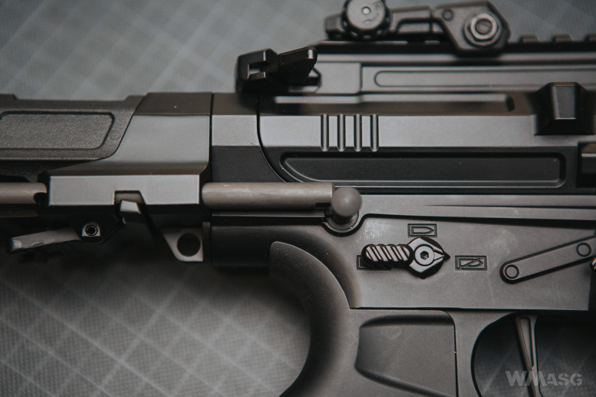 ICS CXP-MARS PDW9 z zewnątrz