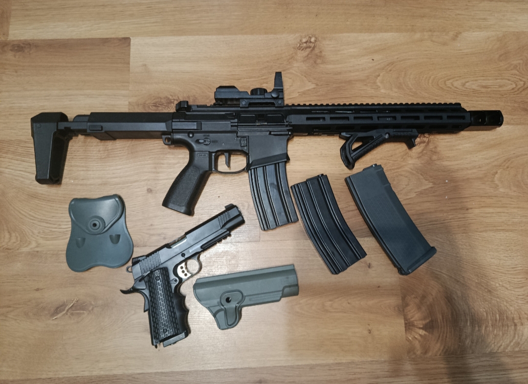 Cały zestaw replika de m904R i army r28 co2