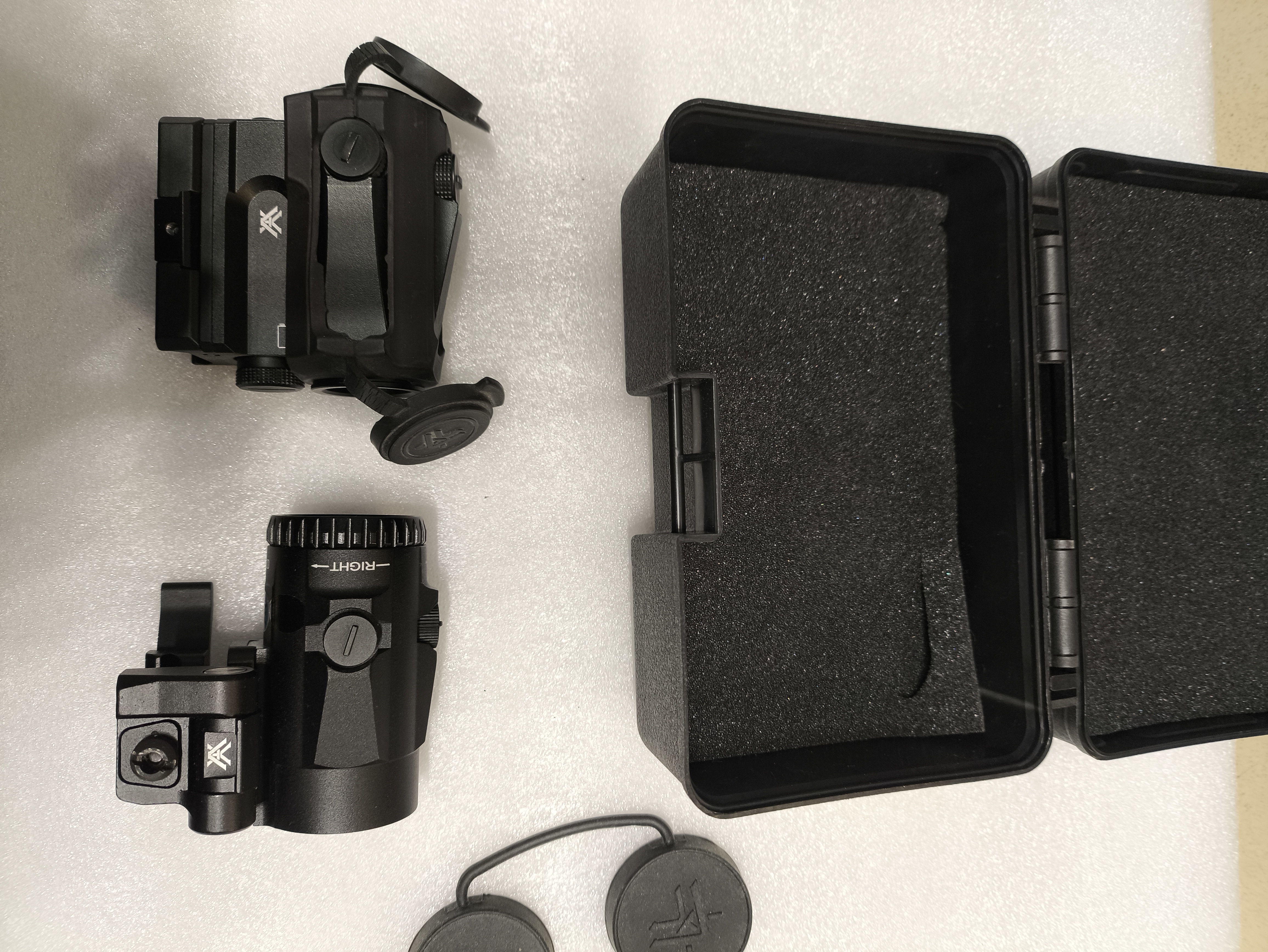 Kolimator+Magnifer x3 VORTEX.
