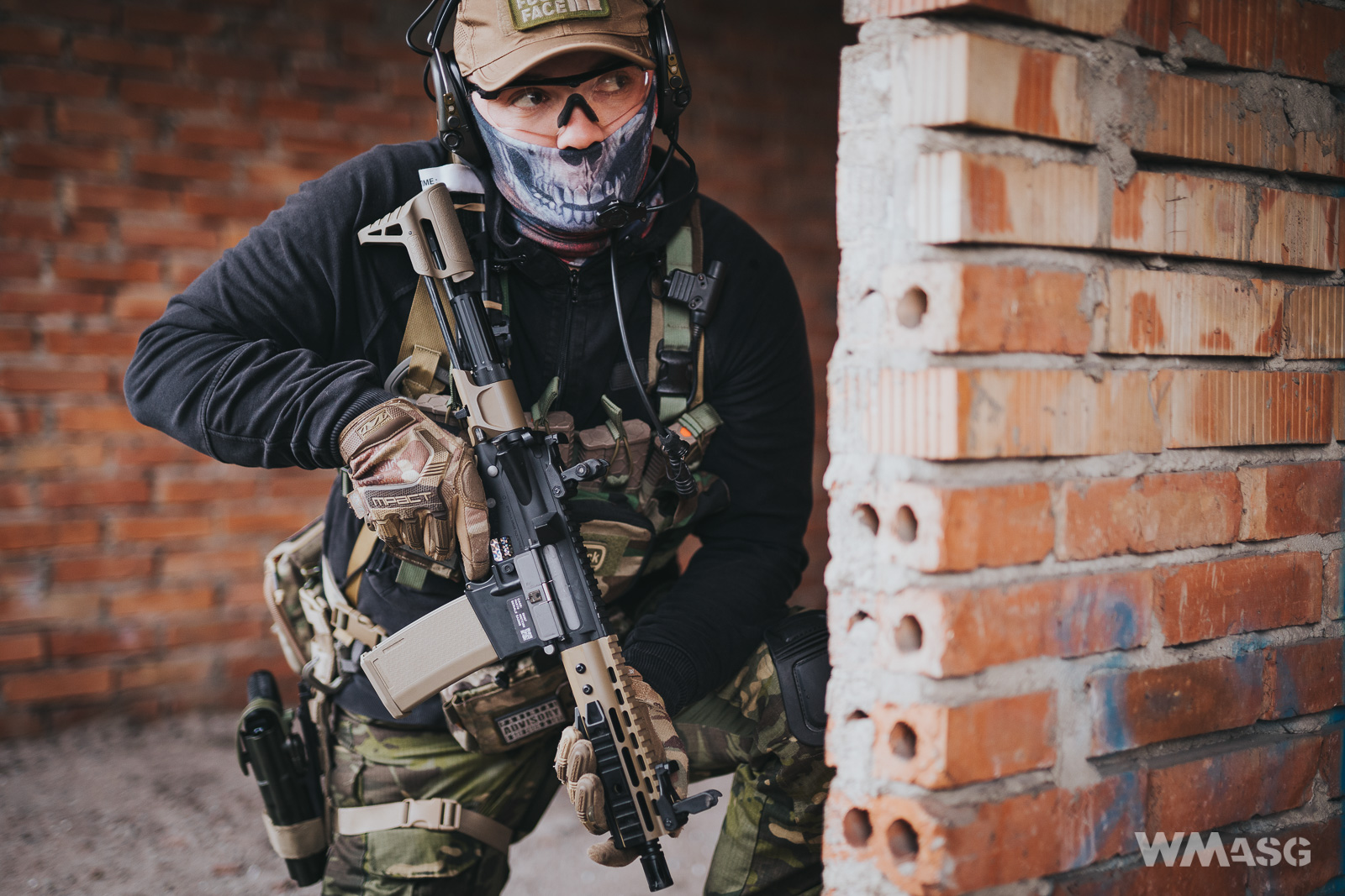 Specna Arms SA -E12 PDW Edge BK-TAN (sesja w terenie)