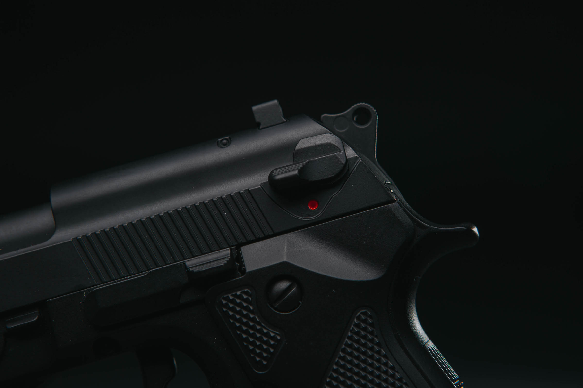 CM.132S AEP z zewnątrz
