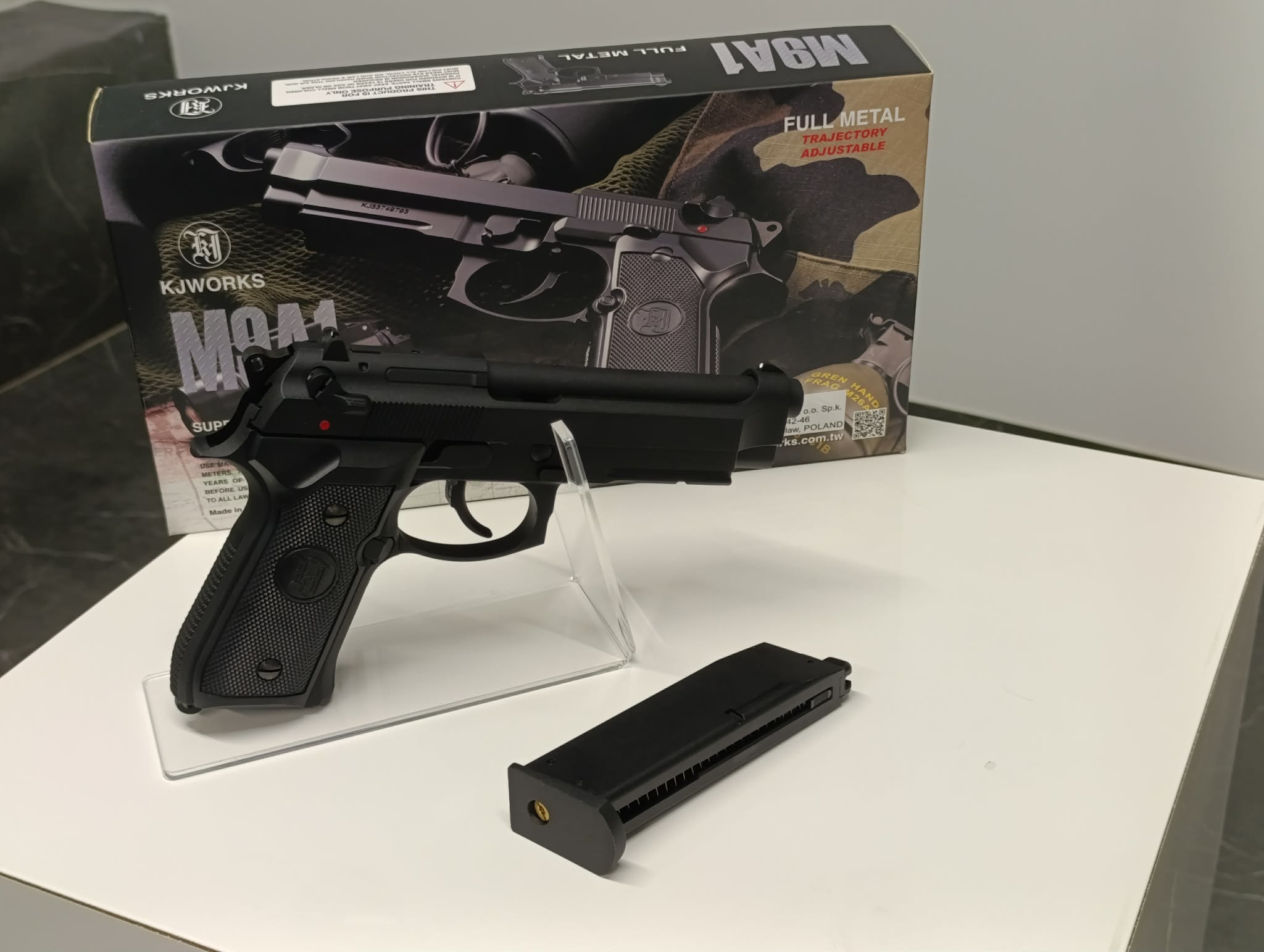 Nowa replika KJW M9A1