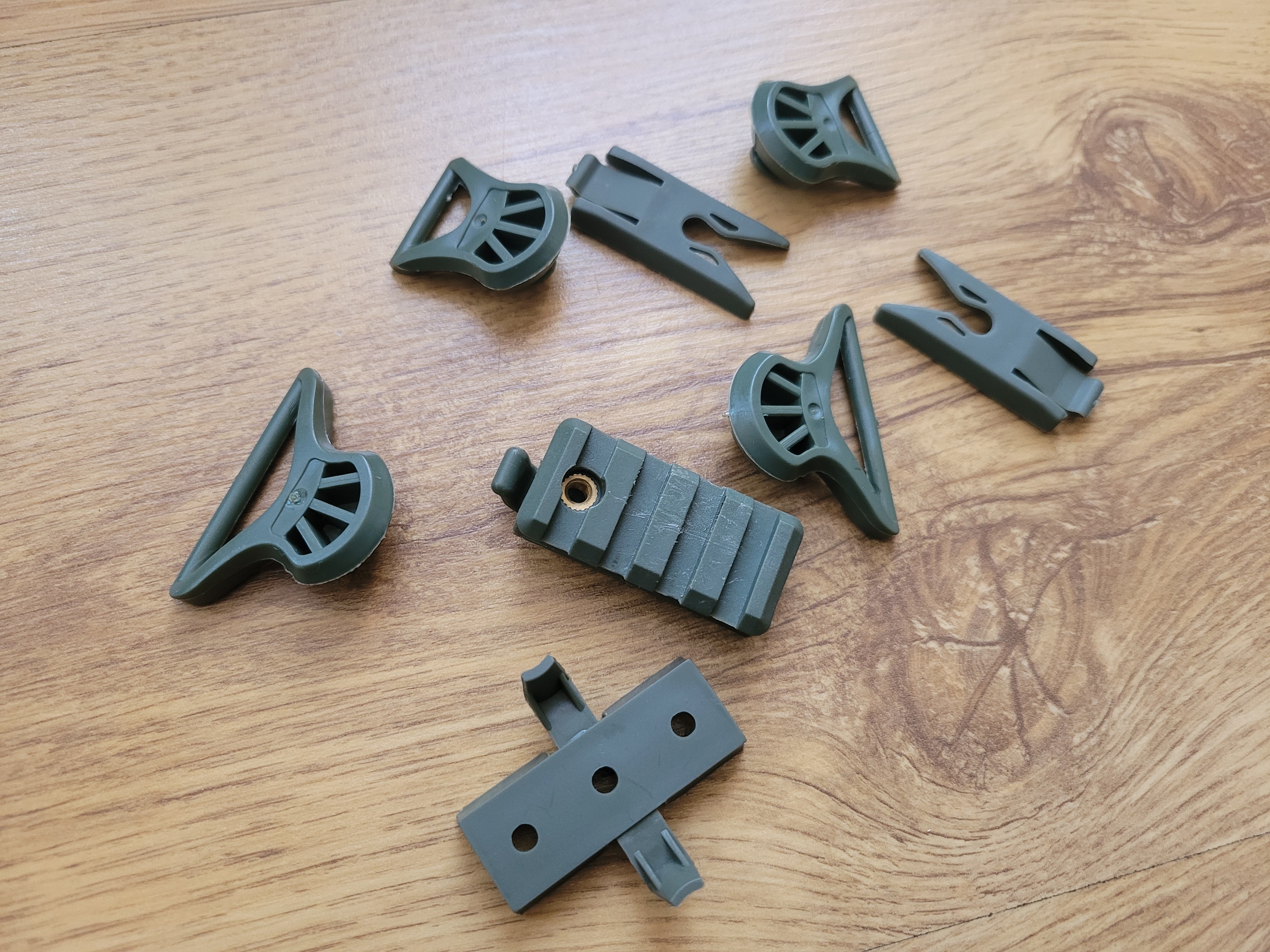 hełm ultimate tactical