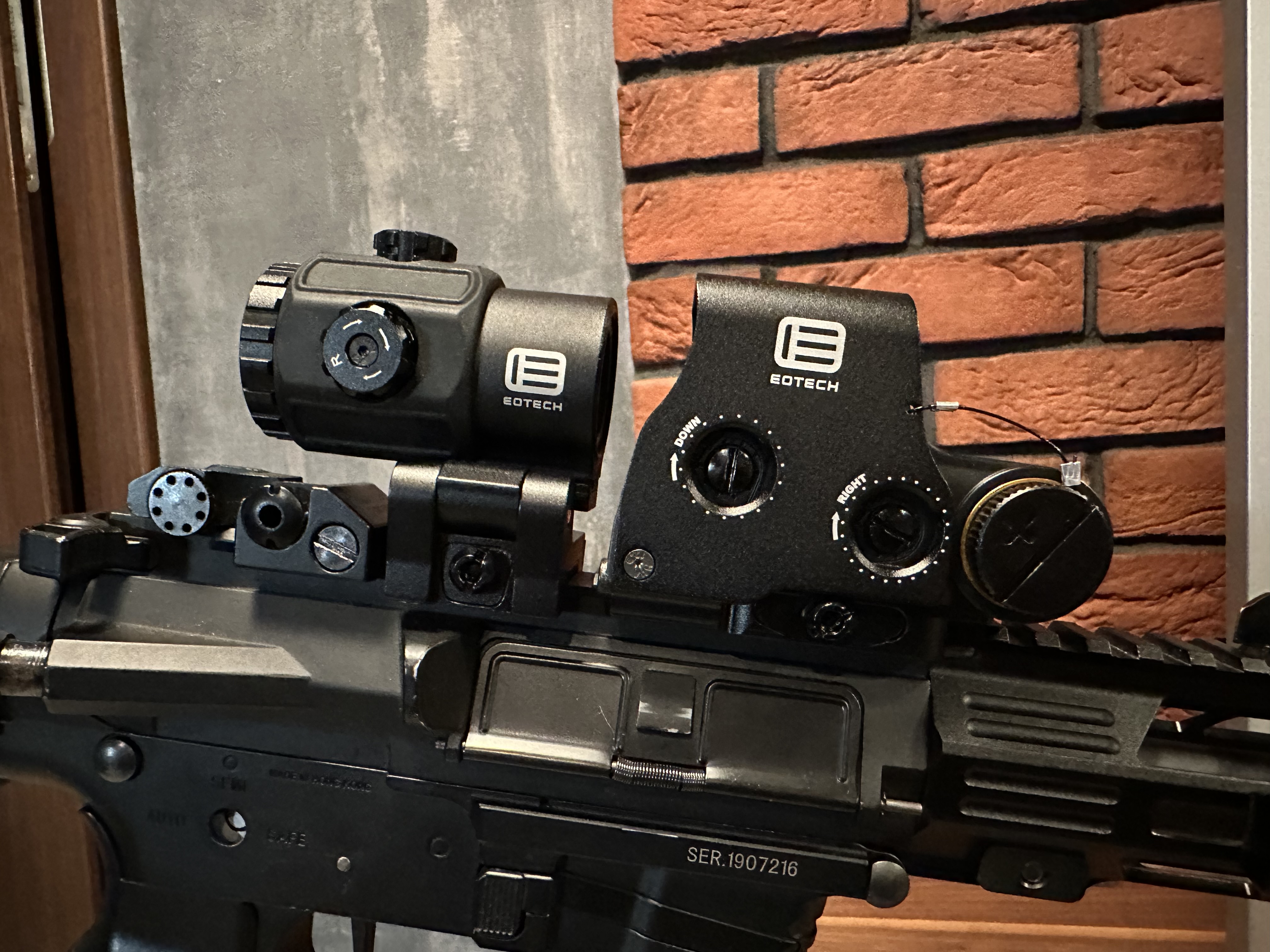 Zestaw celownik kolimatorowy Eotech 558 exps powiększalnik g33 x3