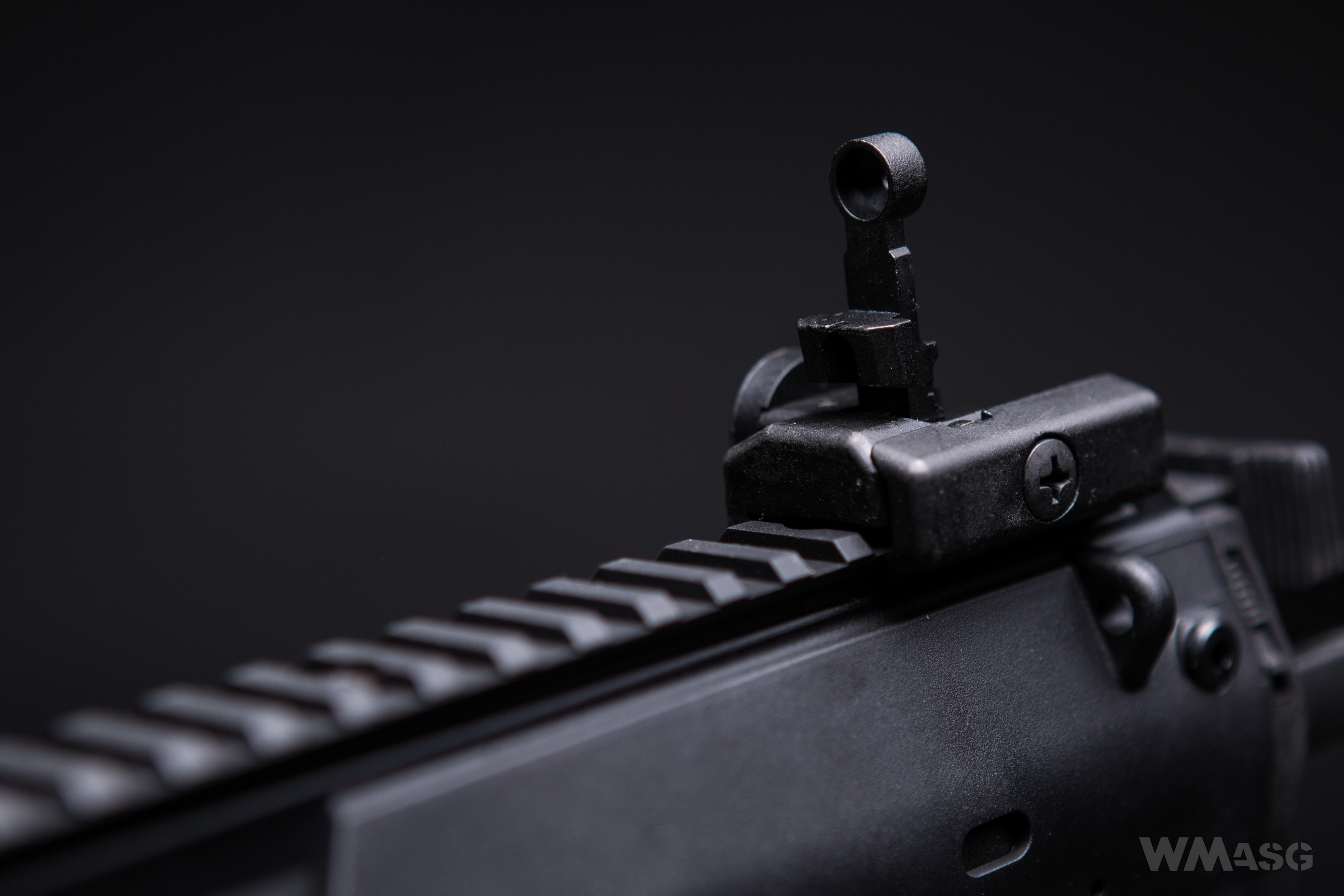 HK MP7A1 AEG - Umarex/VFC - z zewnątrz