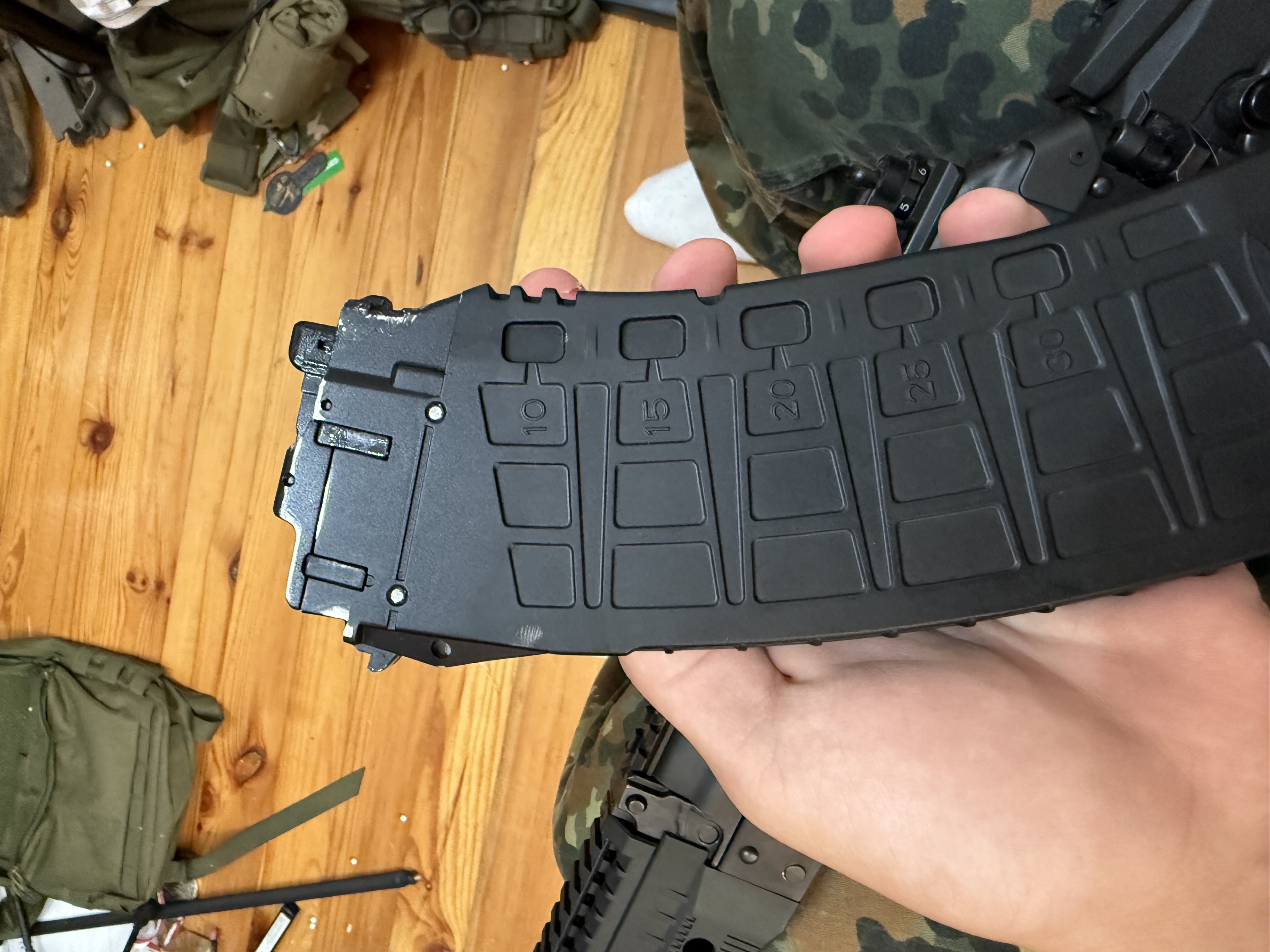 We09 gbbr +mag