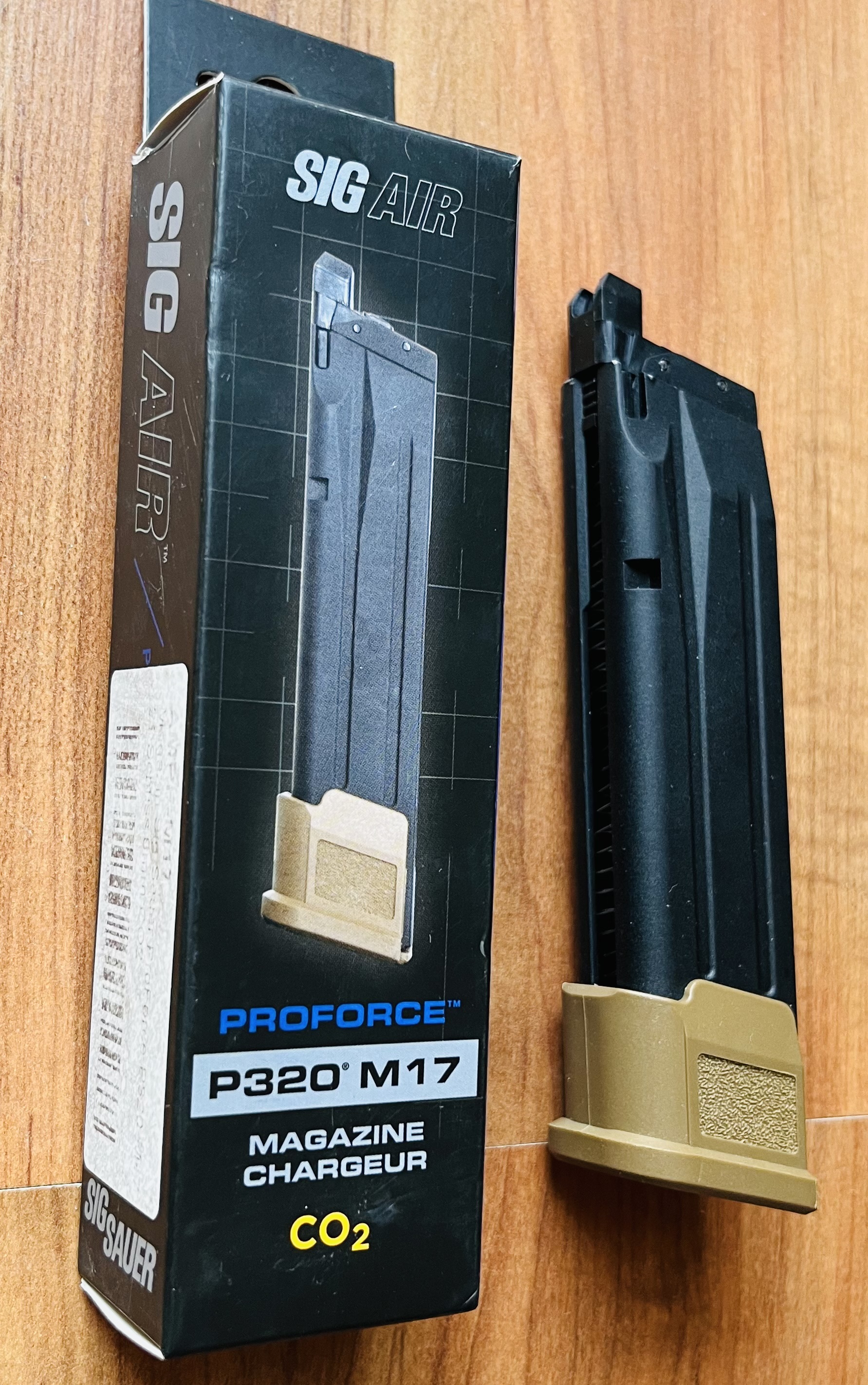 Magazynek Co2 do pistoletu Sig 0320 M17 / 18 Proforce