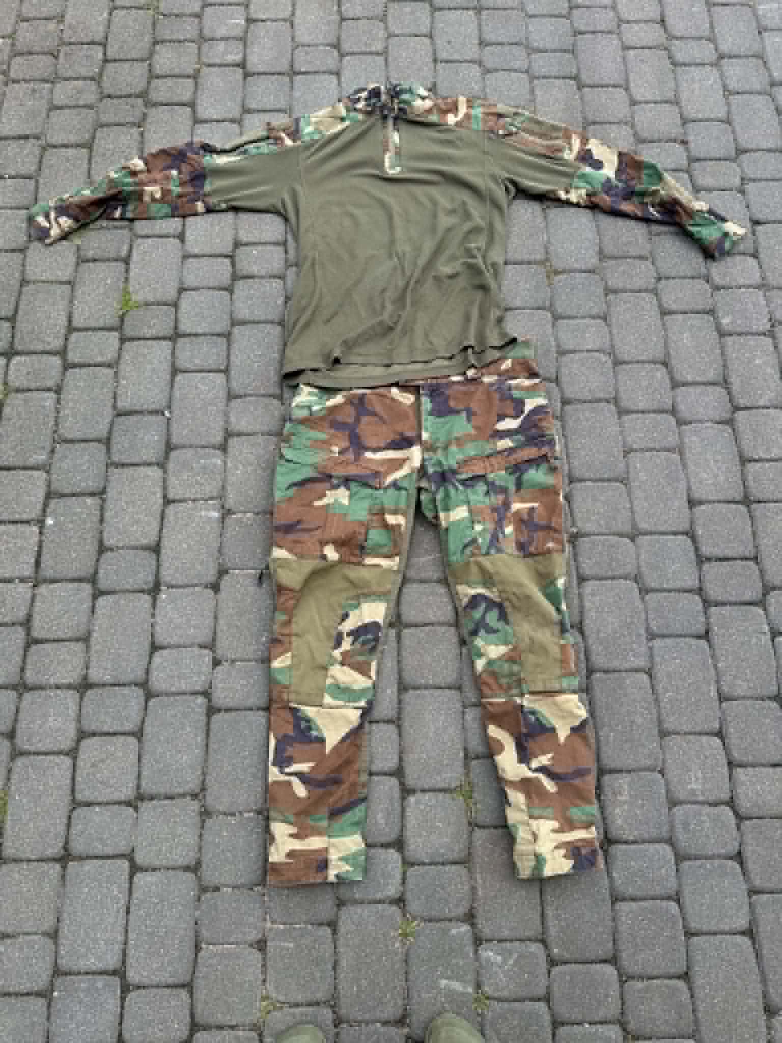 Zestaw Woodland Spodnie+Kurtka+Combat