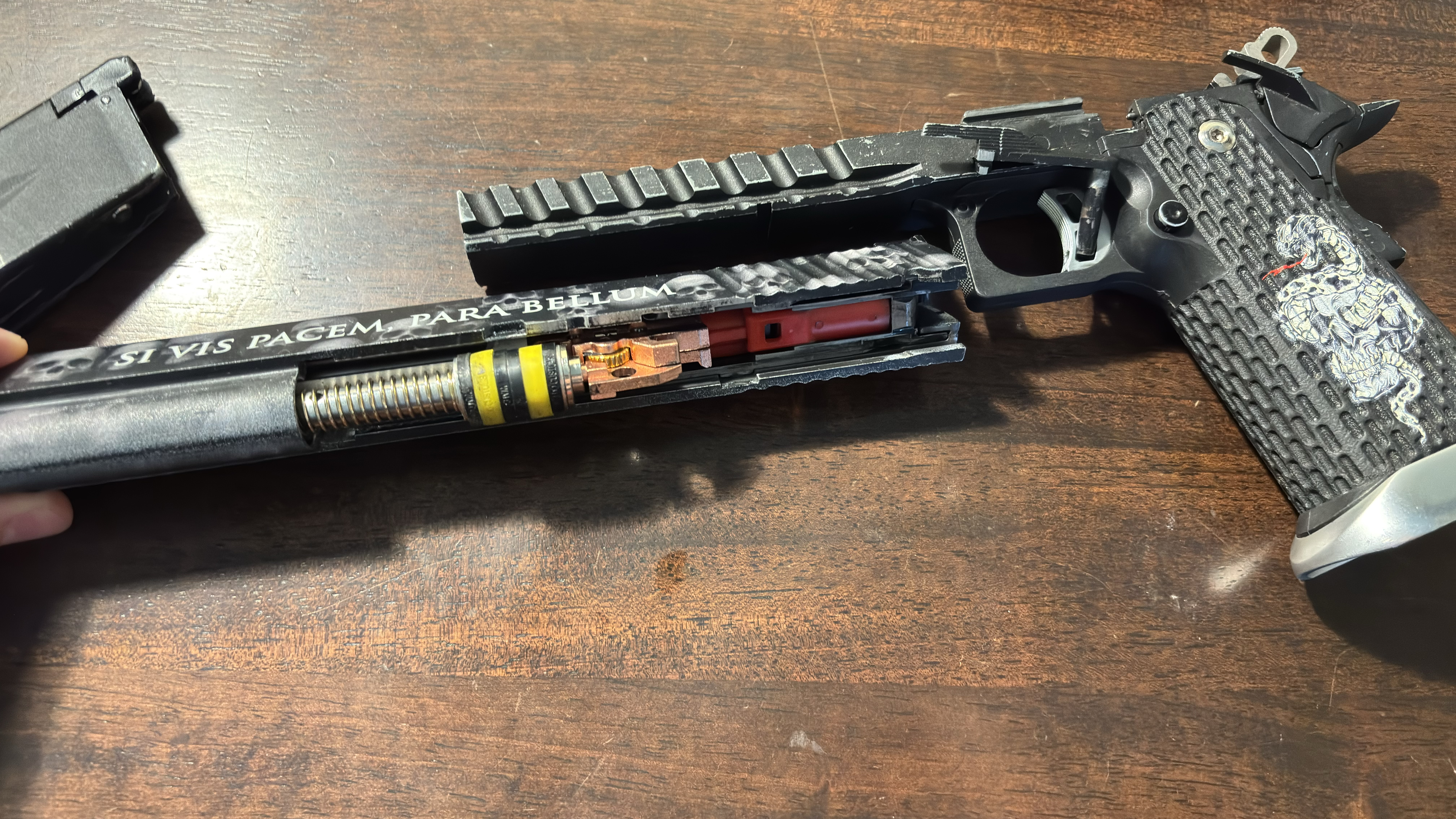 Kp-06 hi-capa 6” z motywem John wick
