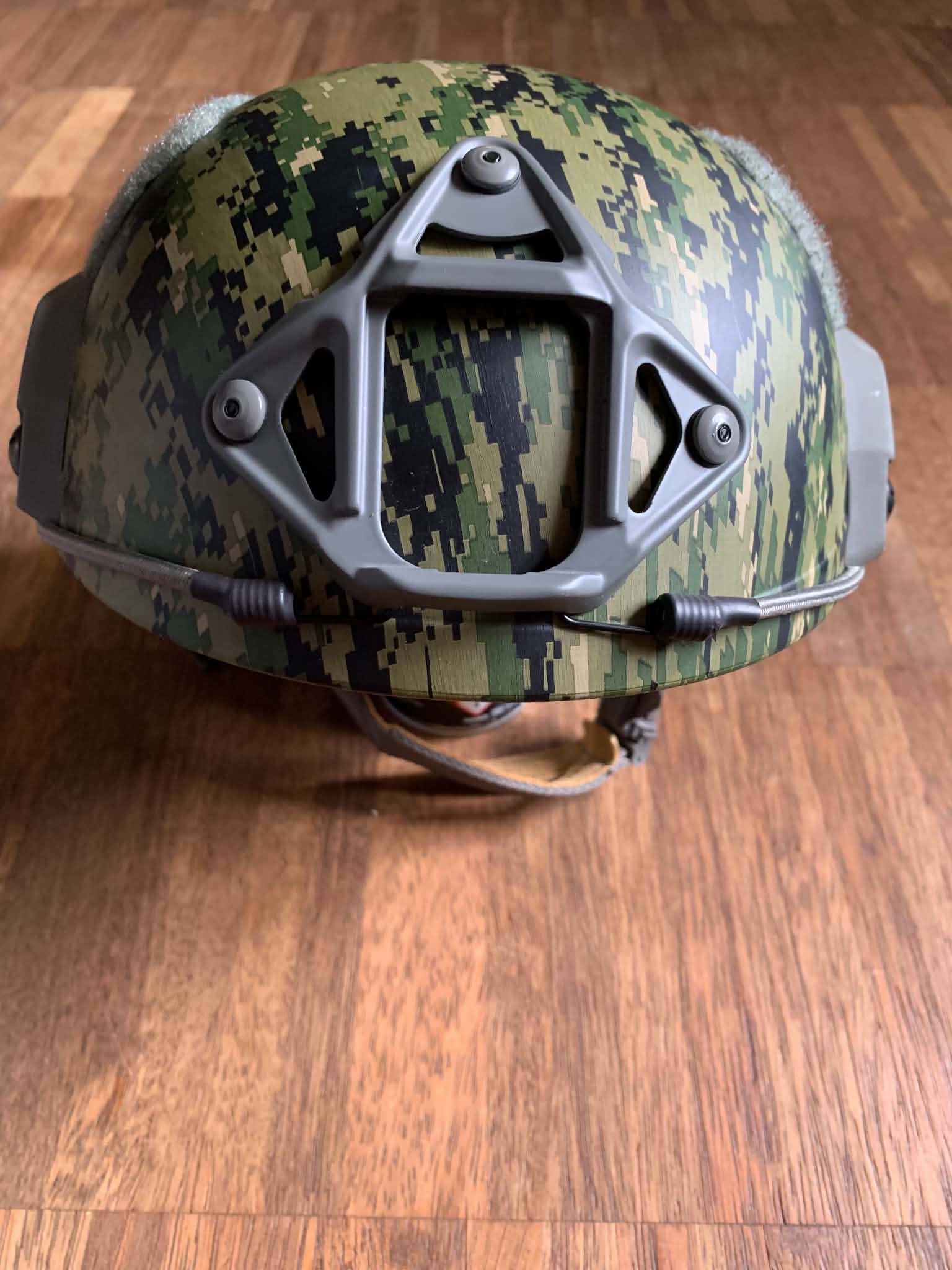 Kask/chełm AOR2 FMA wersja thick rozmiar M/L (crye precision, ops core, eagle indsutries, lbt, aor1)