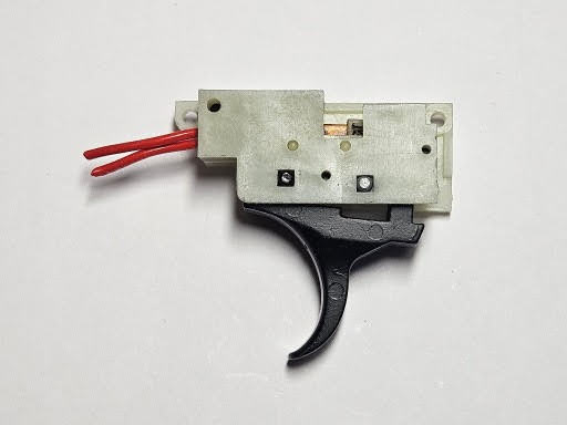 Części Thompson CYMA/King Arms koszyk silnika, stopka