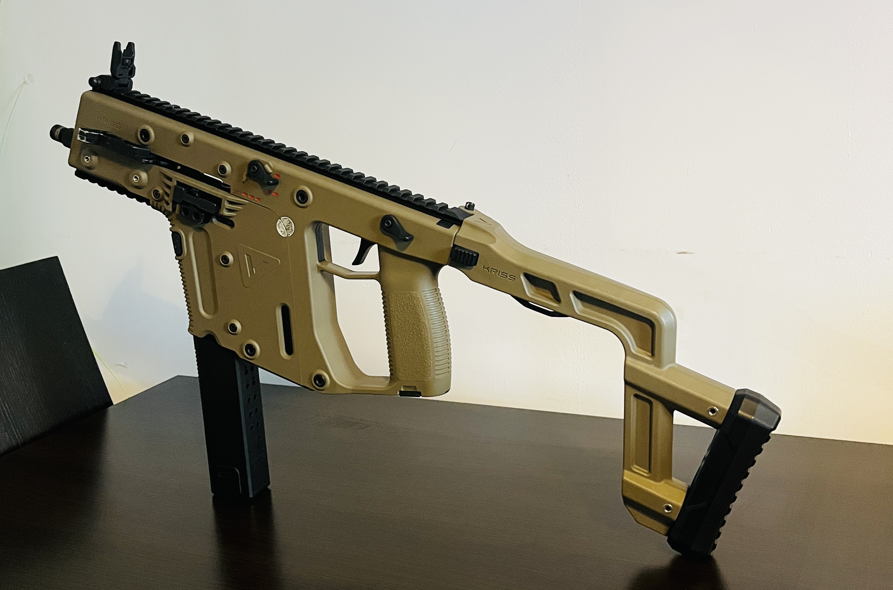 Krytac Kriss Vector GBB + 2 MAGI + kolimator