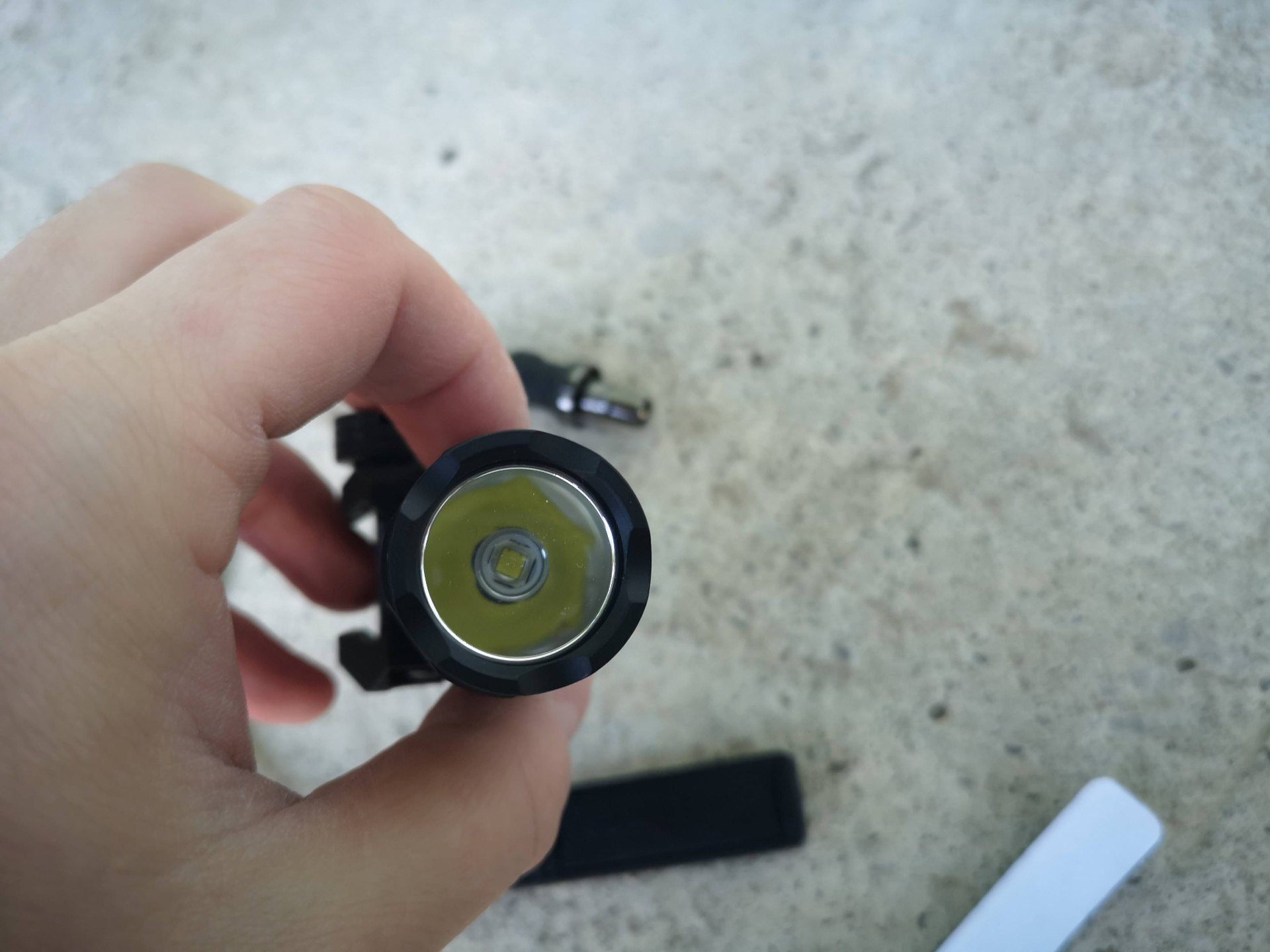 Latarka SureFire M300A włącznik żelowy