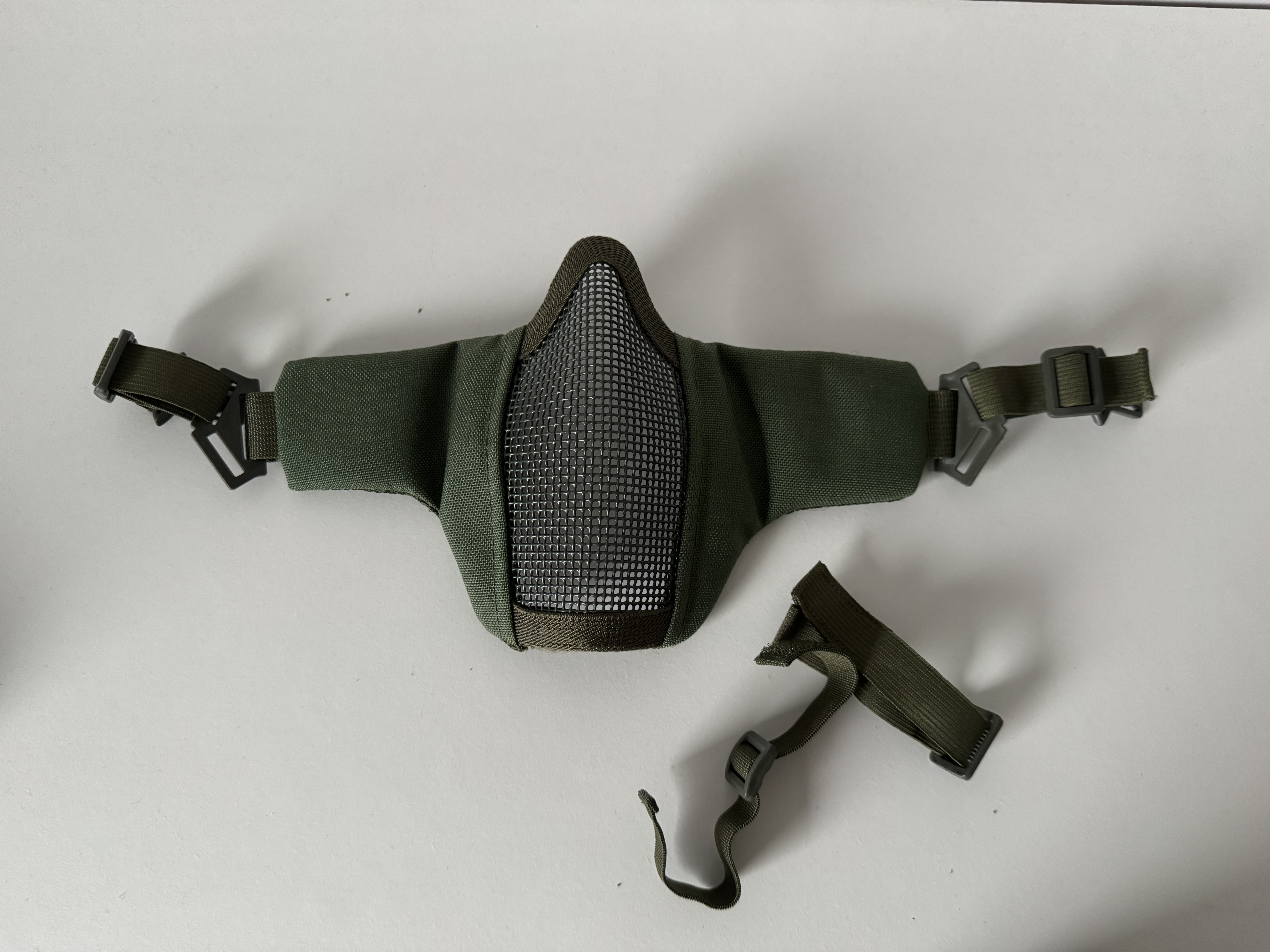 Replika hełmu Fast z maską i pokrowcem