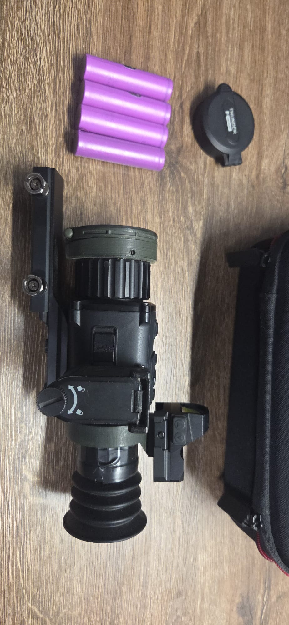 Celownik termowizyjny HIKVISION Thunder TH35