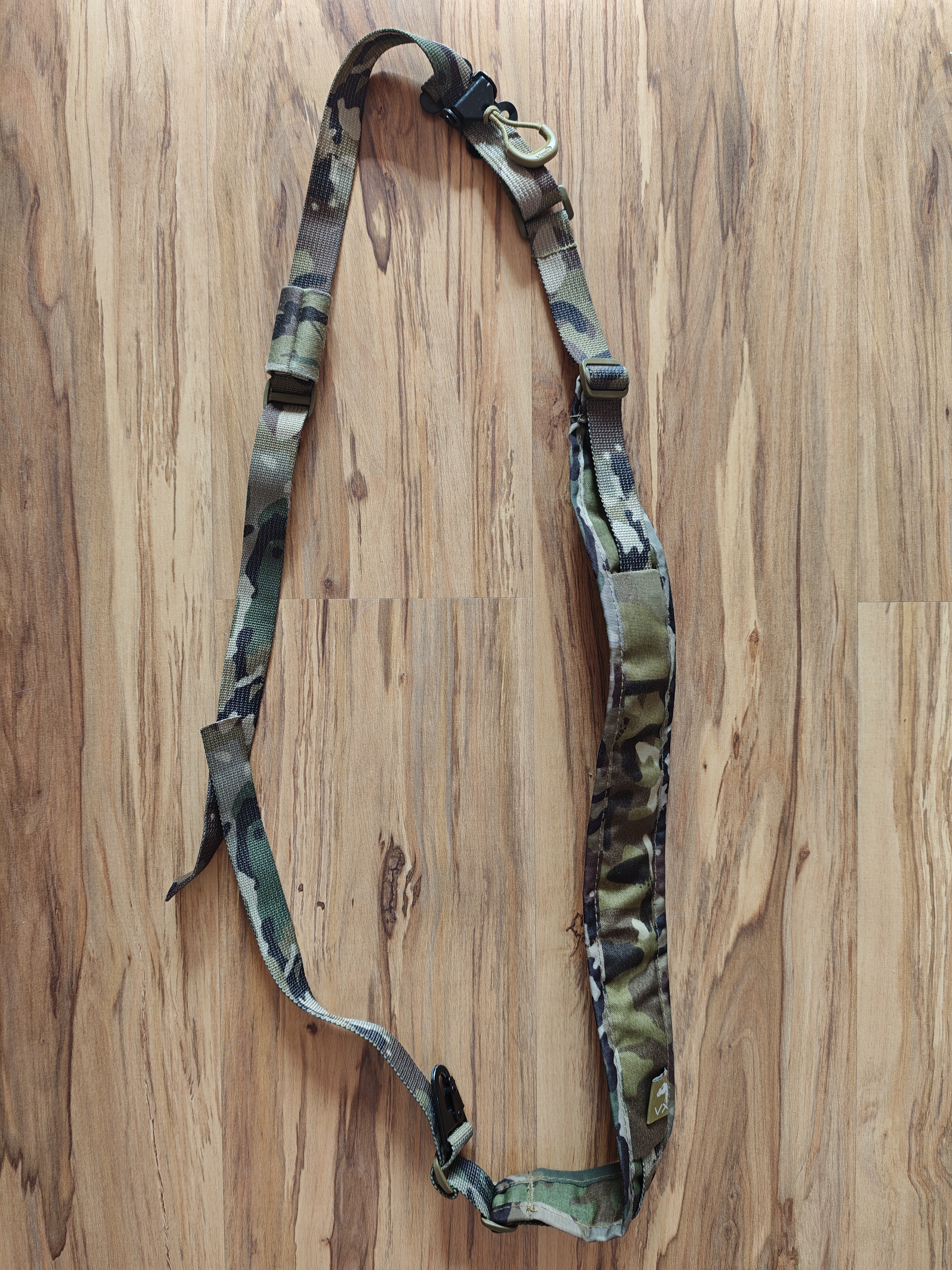 Zawieszenie taktyczne 2-pkt multicam