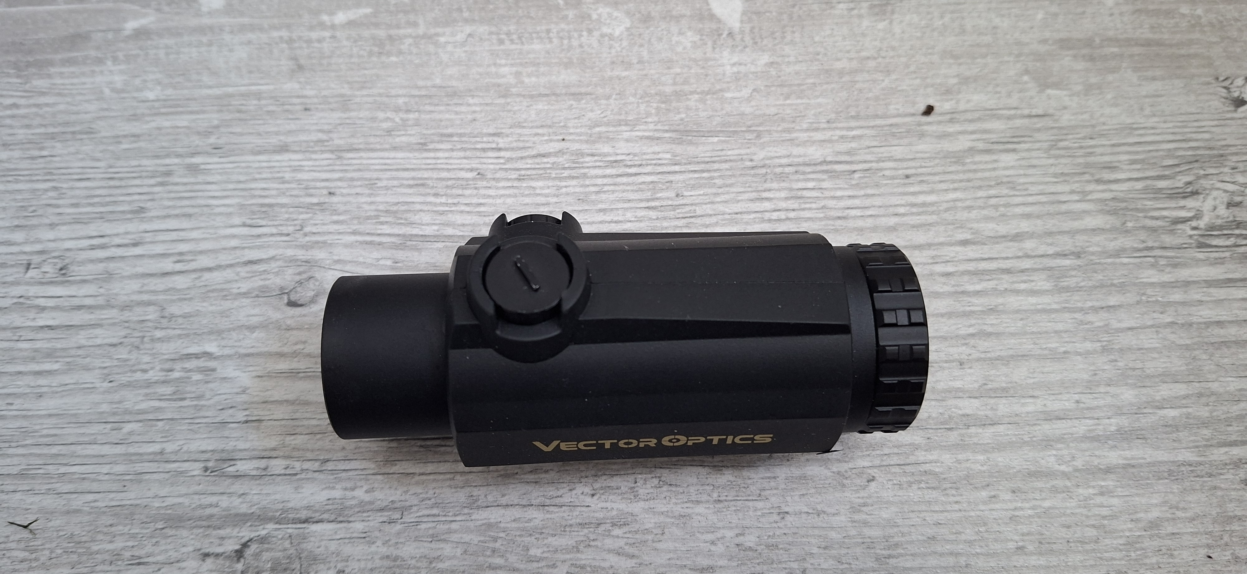 Powiększalnik magnifier Vector Optics Maverick-III 3x22