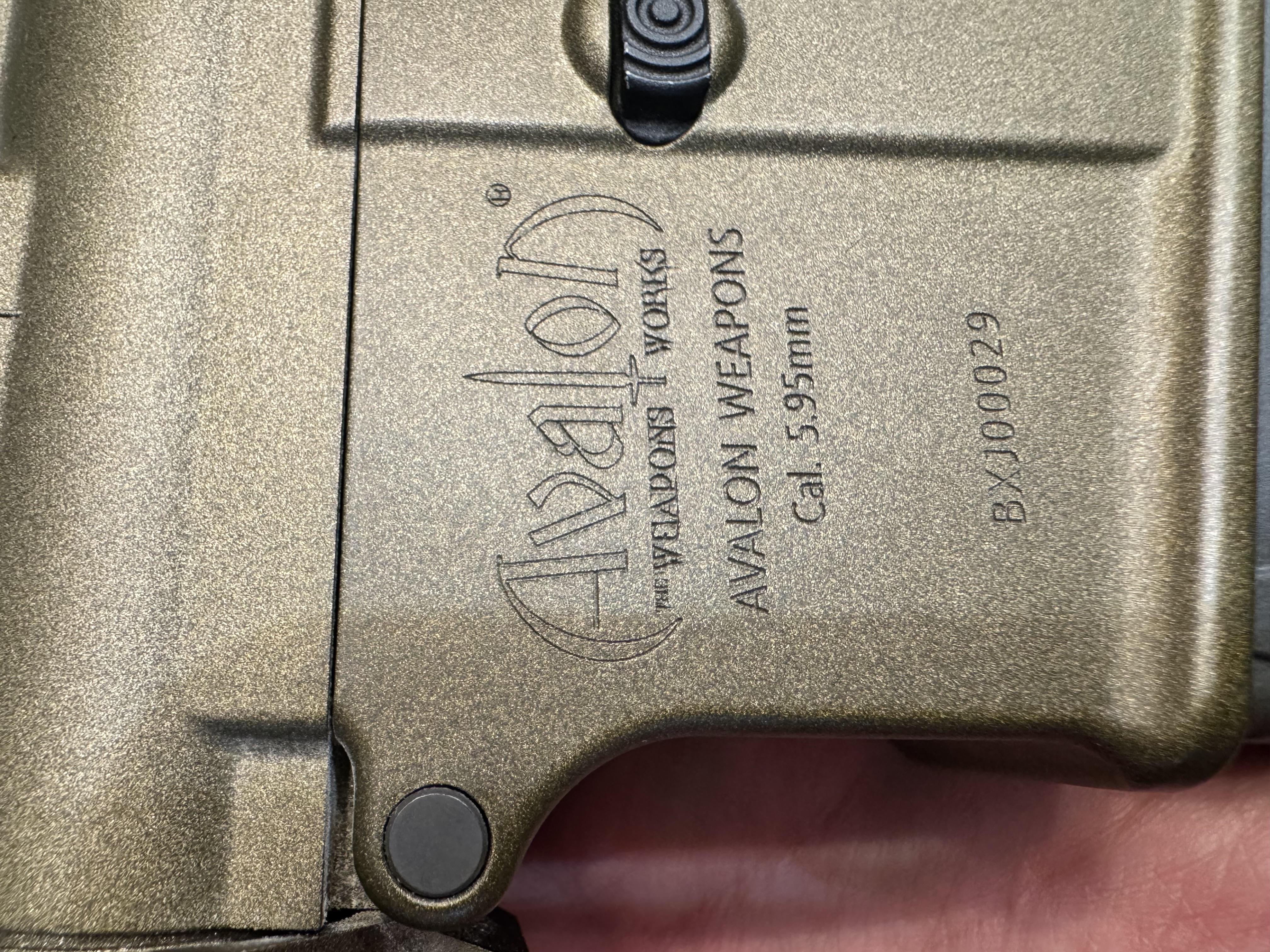 Replika ASG VFC Avalon VR16 Saber Carbine M-LOK FDE