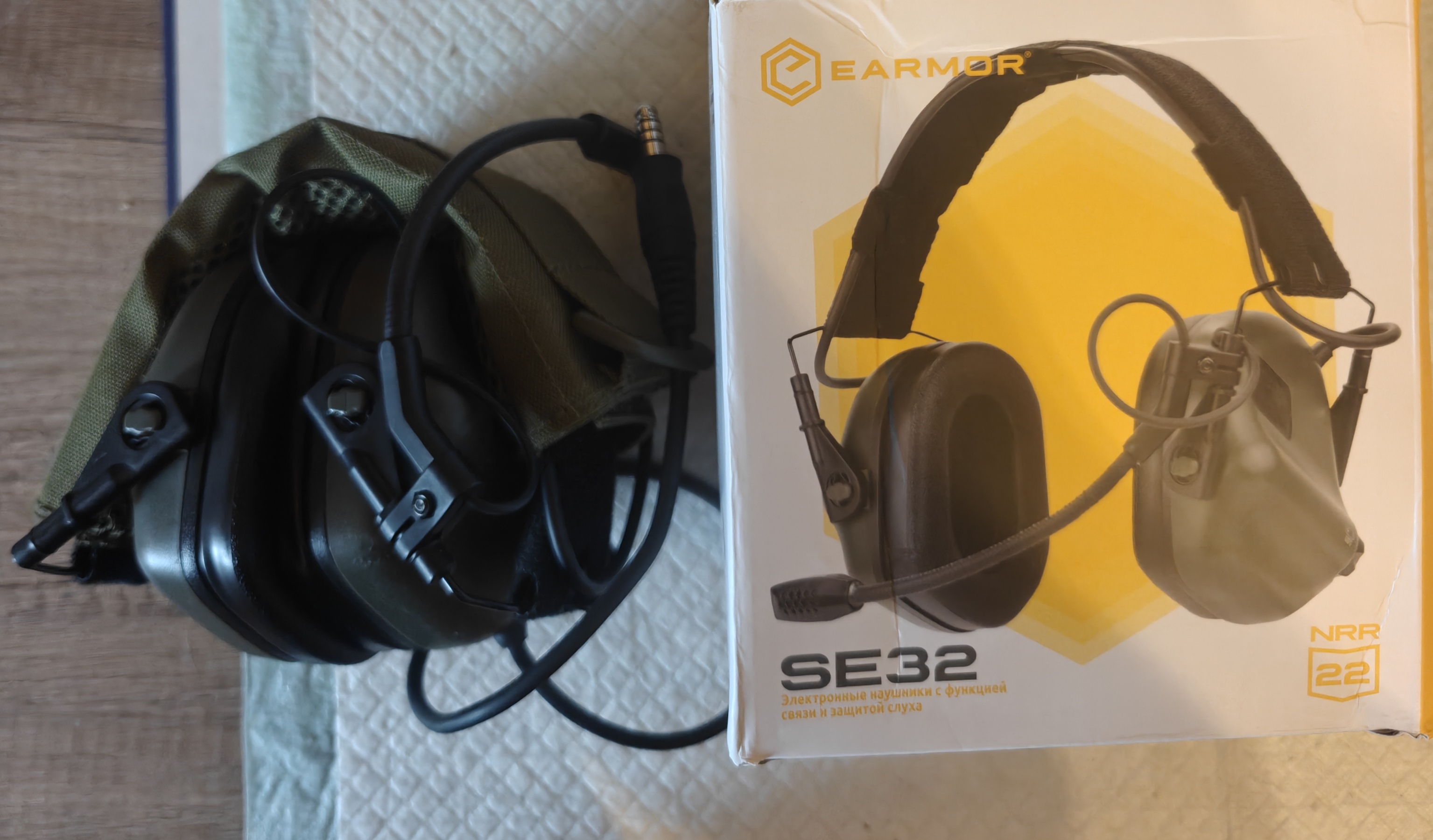 Earmor SE32 + PTT