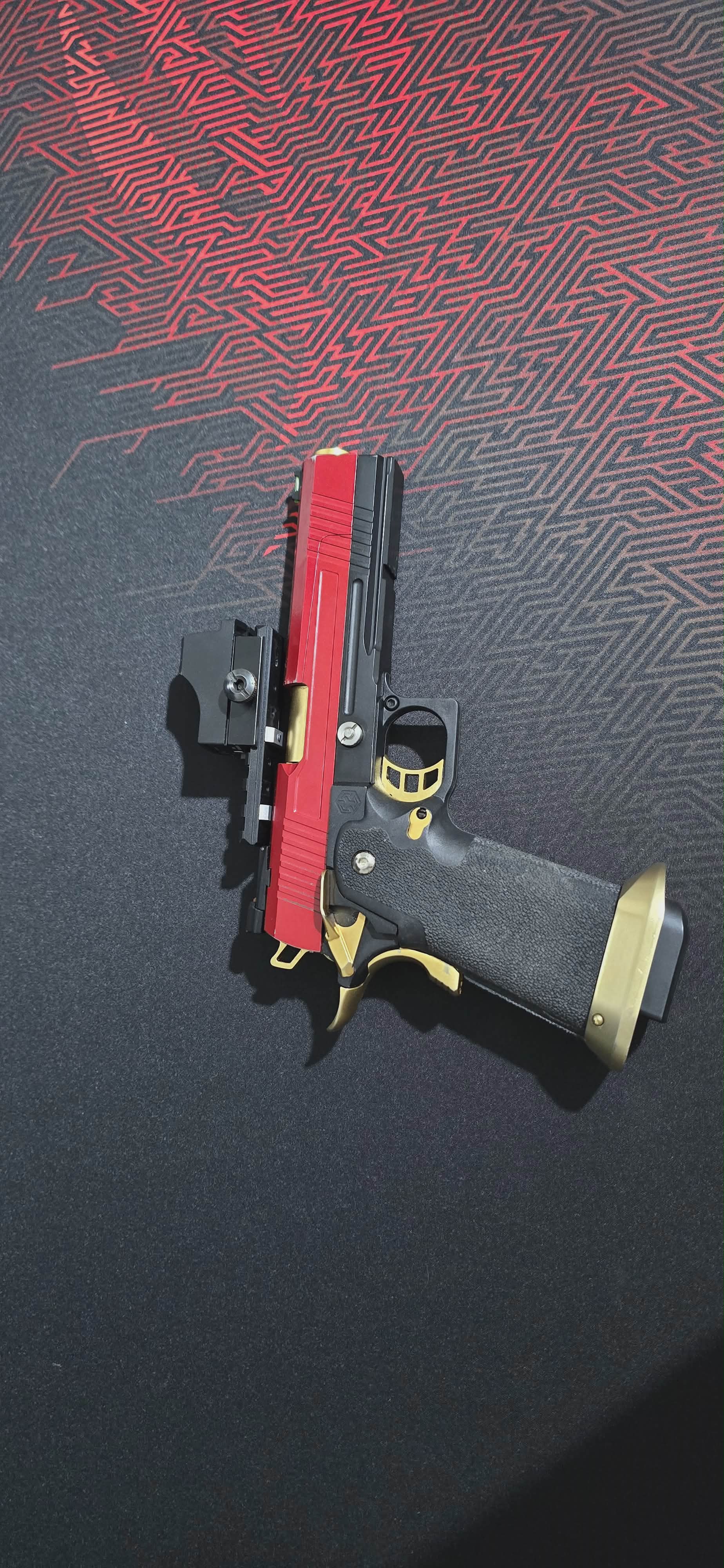 Hi-Capa AWCustom HX1004 SplitSlide